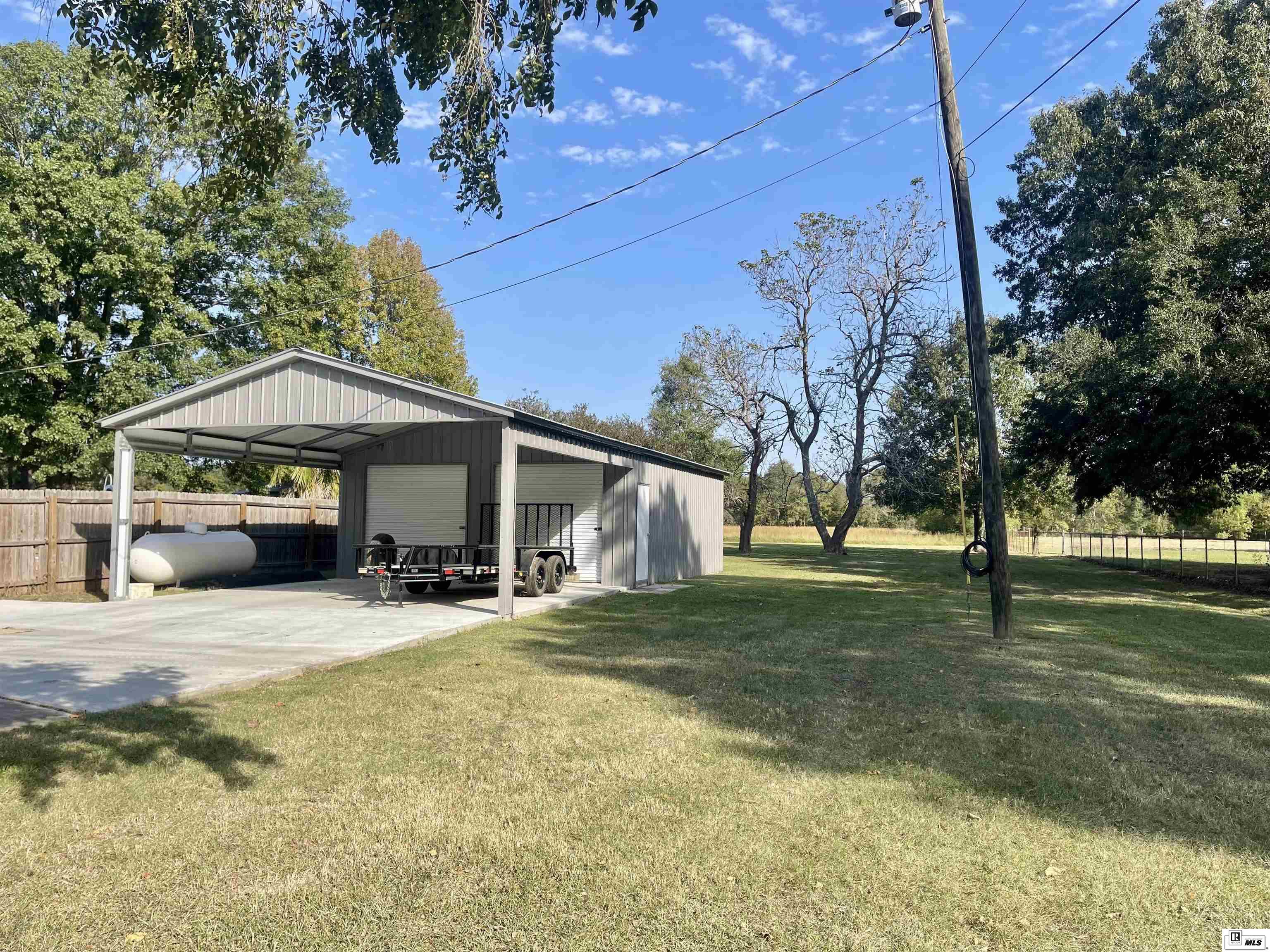 802 New Zion Road