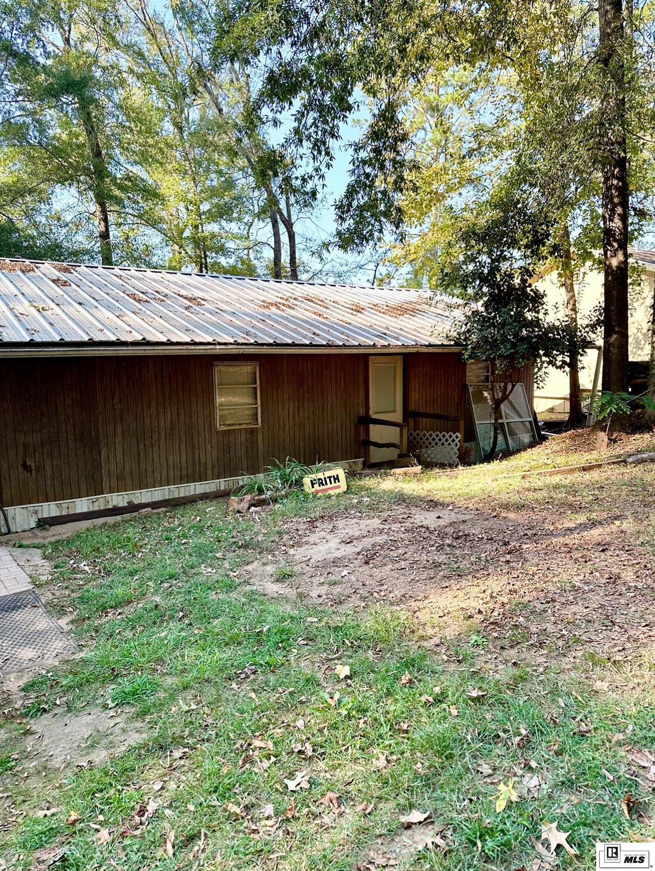 303 Lolley Road