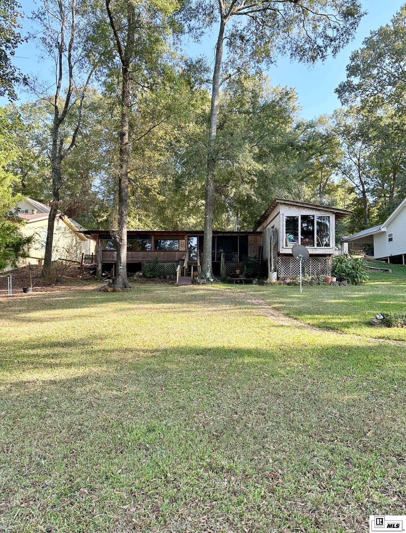 303 Lolley Road