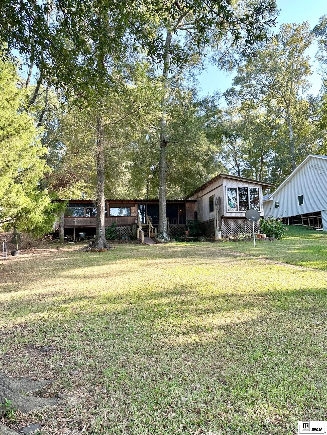 303 Lolley Road