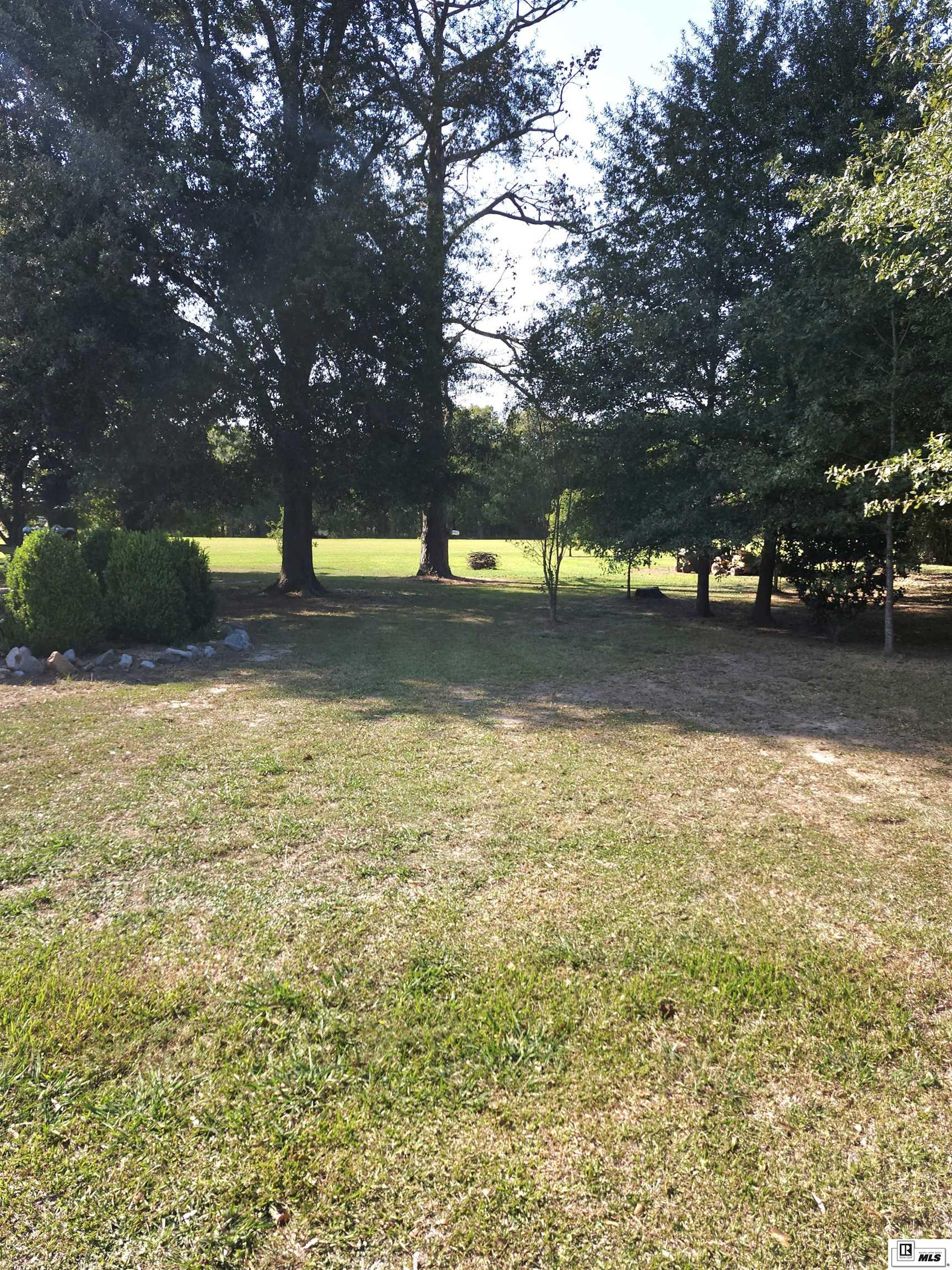 5582 Highway 562