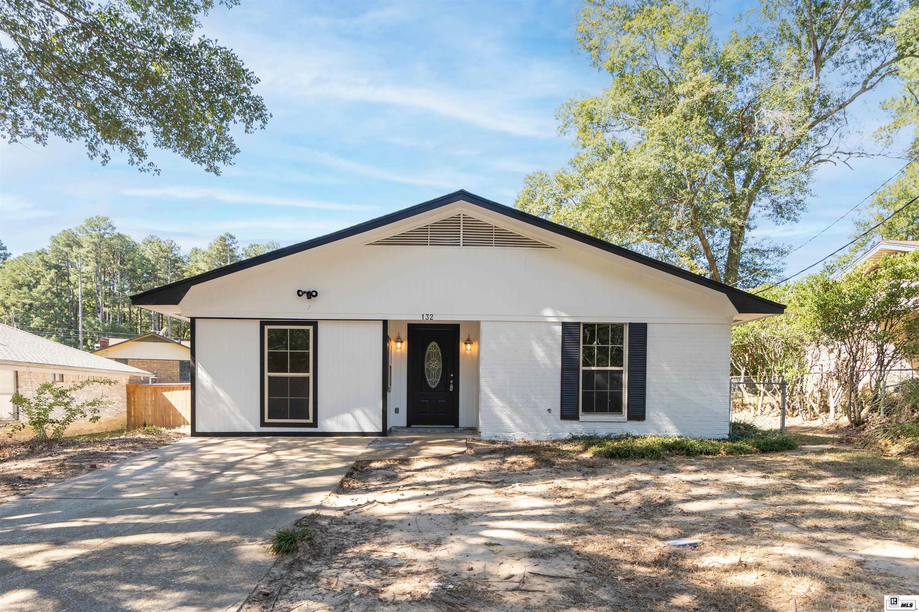 132 Hillside Circle