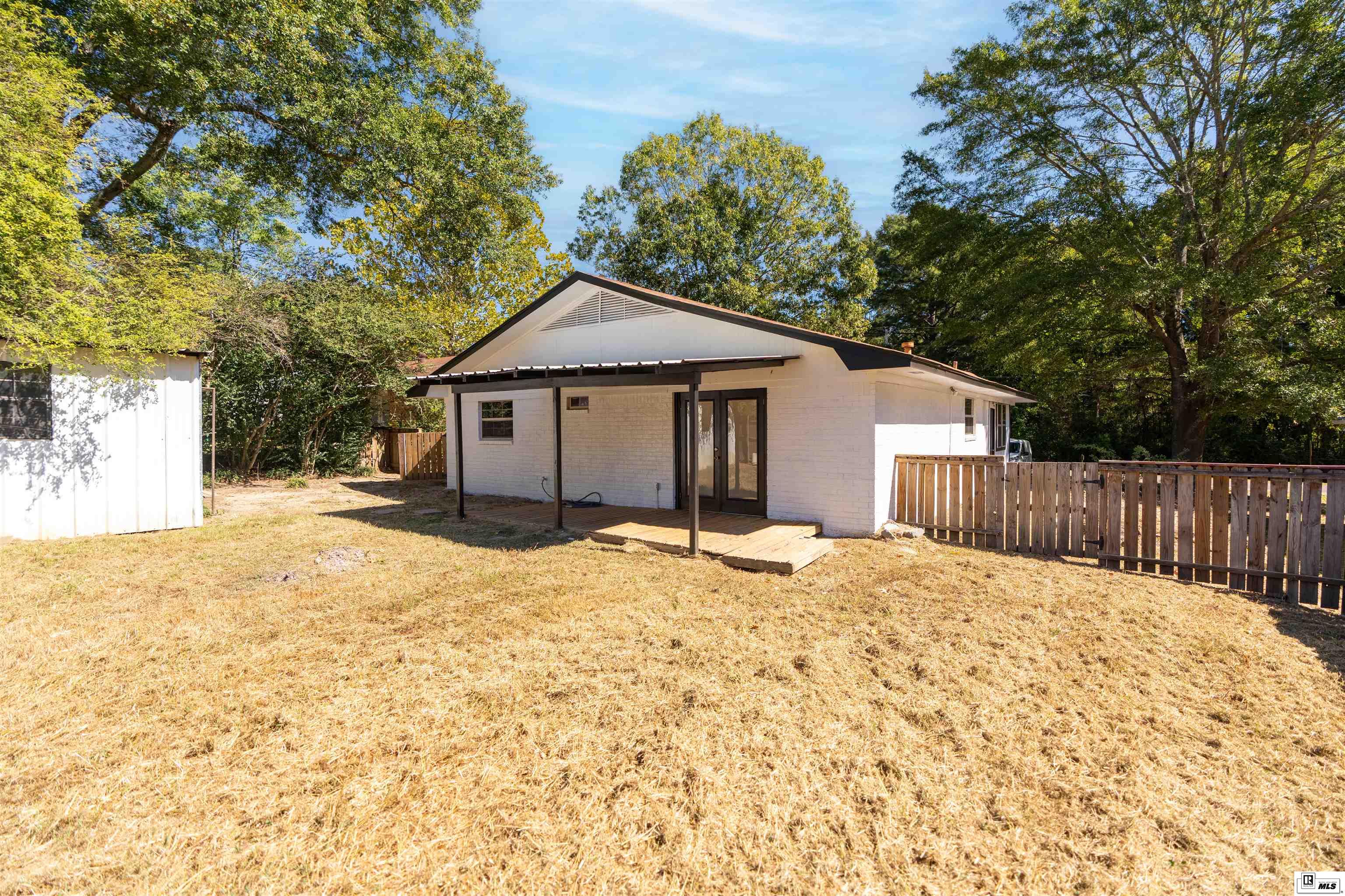 132 Hillside Circle