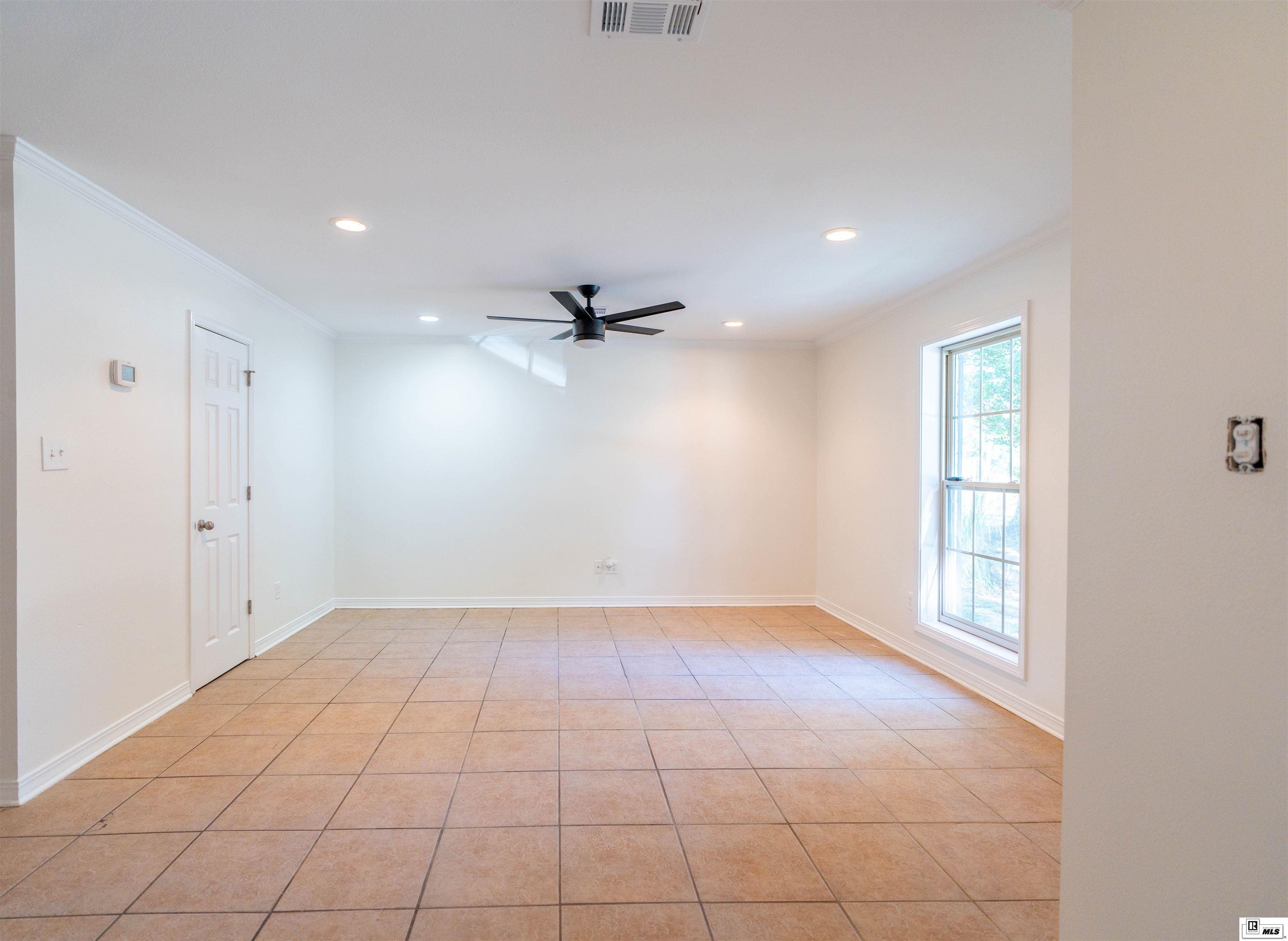 132 Hillside Circle