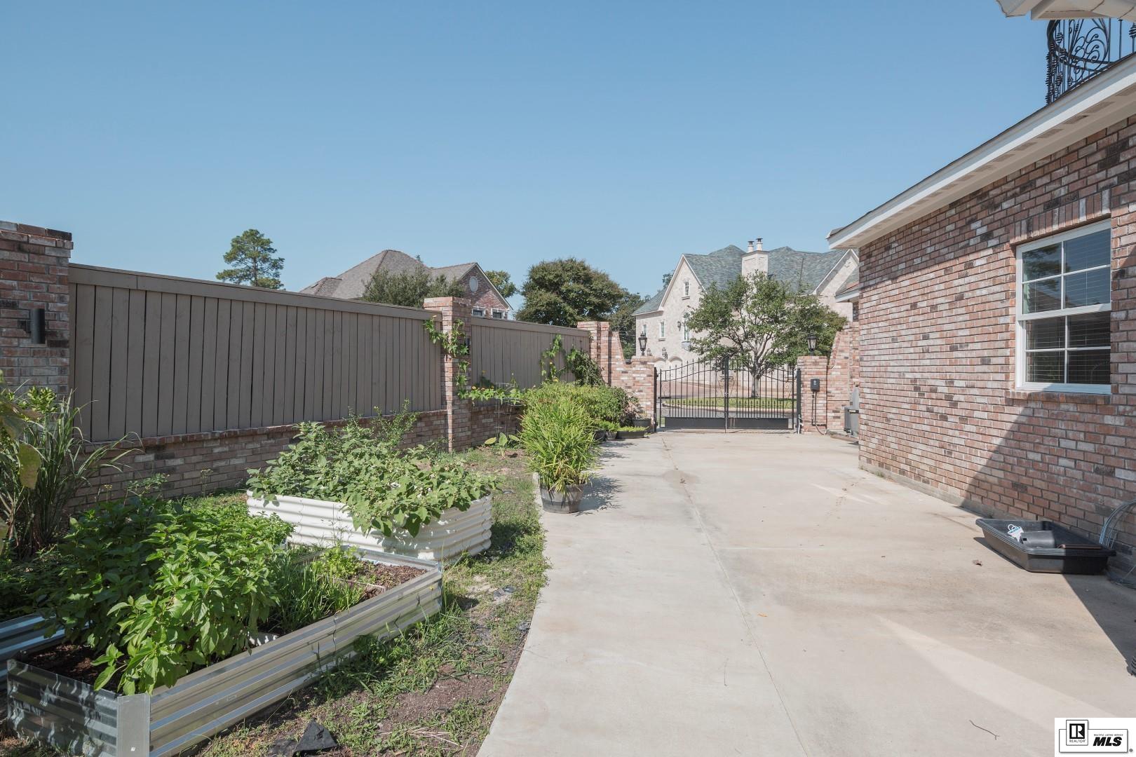 1509 Lafitte Circle