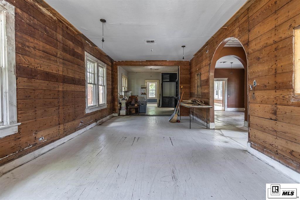 1008 3rd  Street