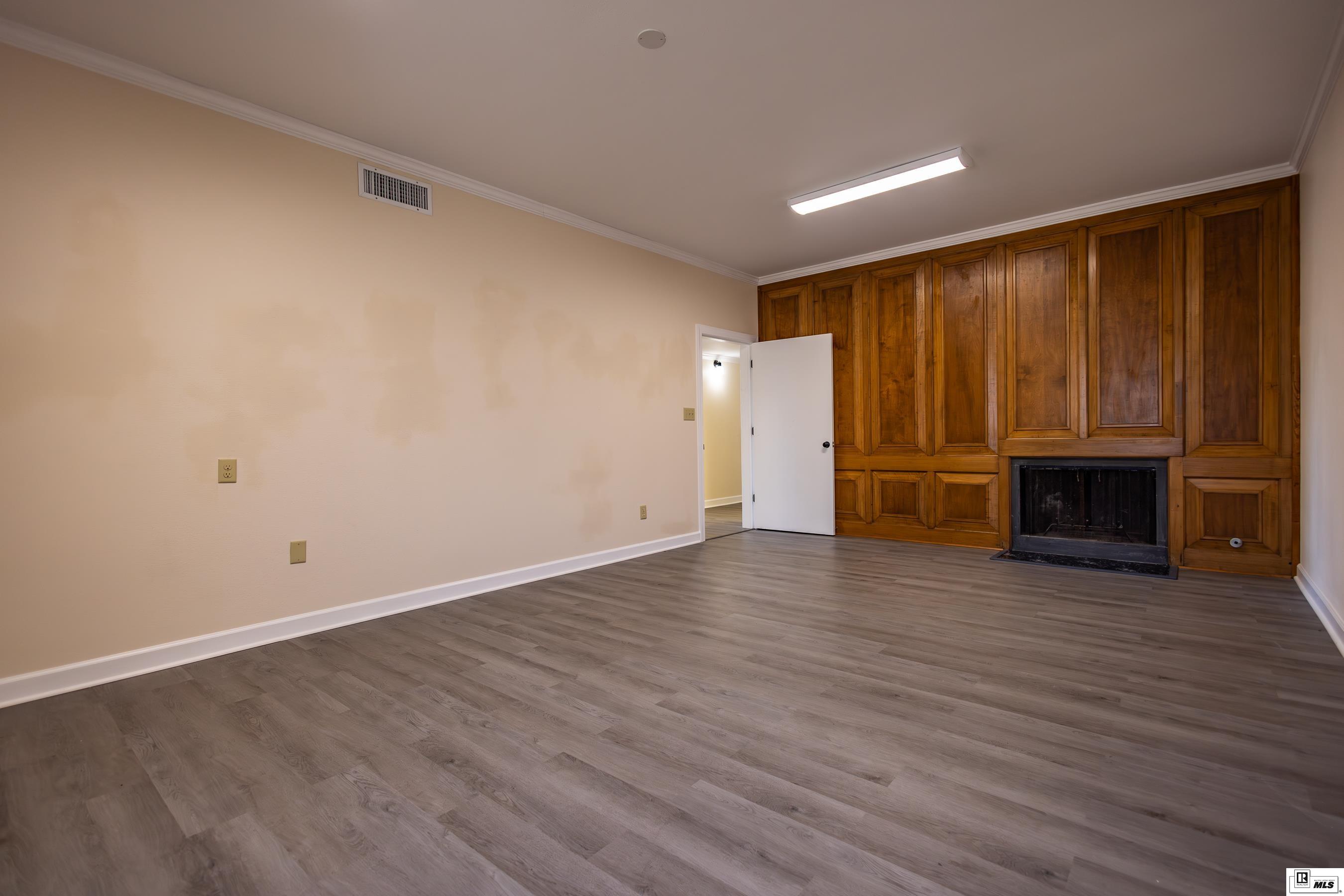 2017 Hudson Lane