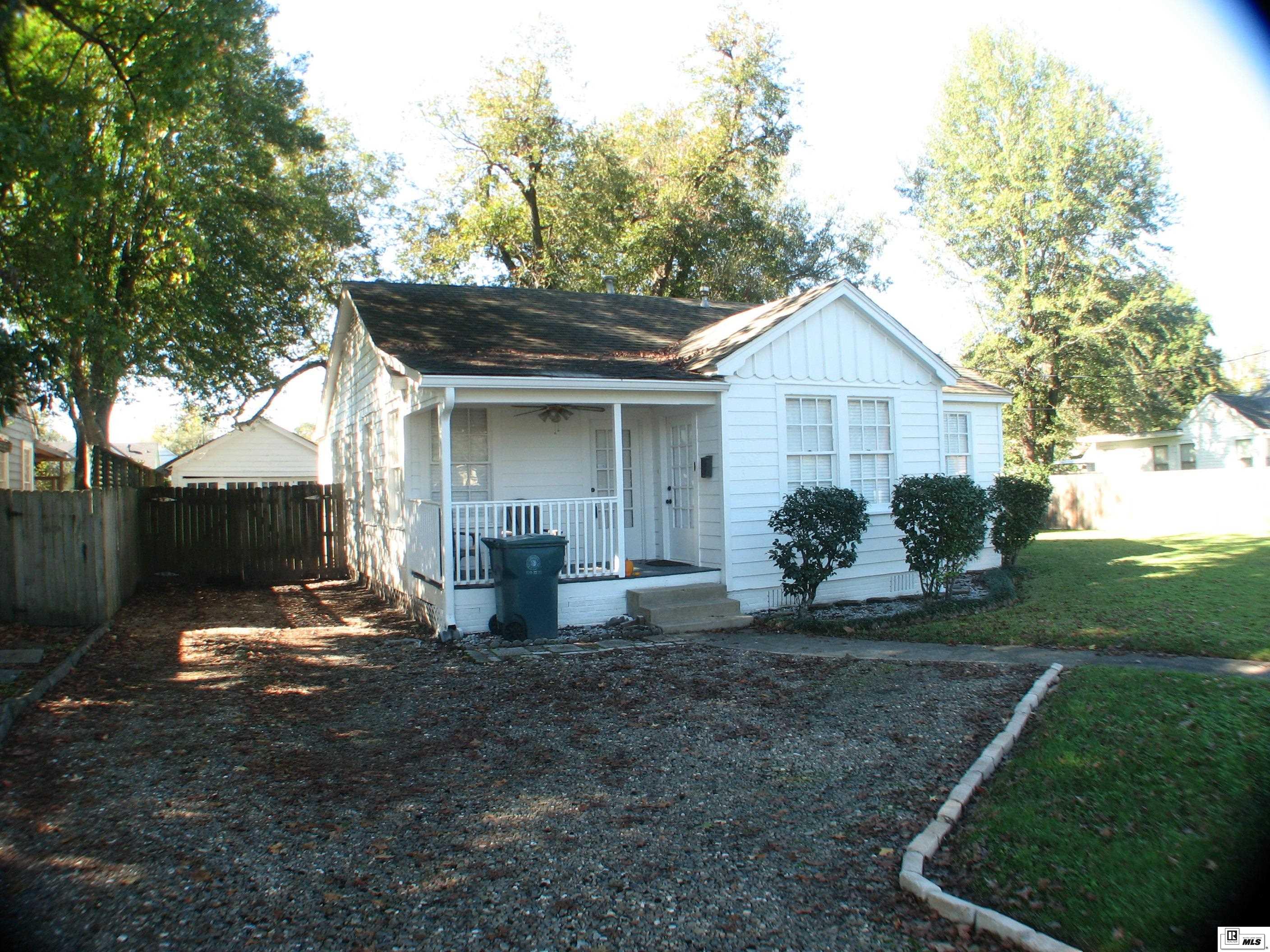 1003 8th  Street