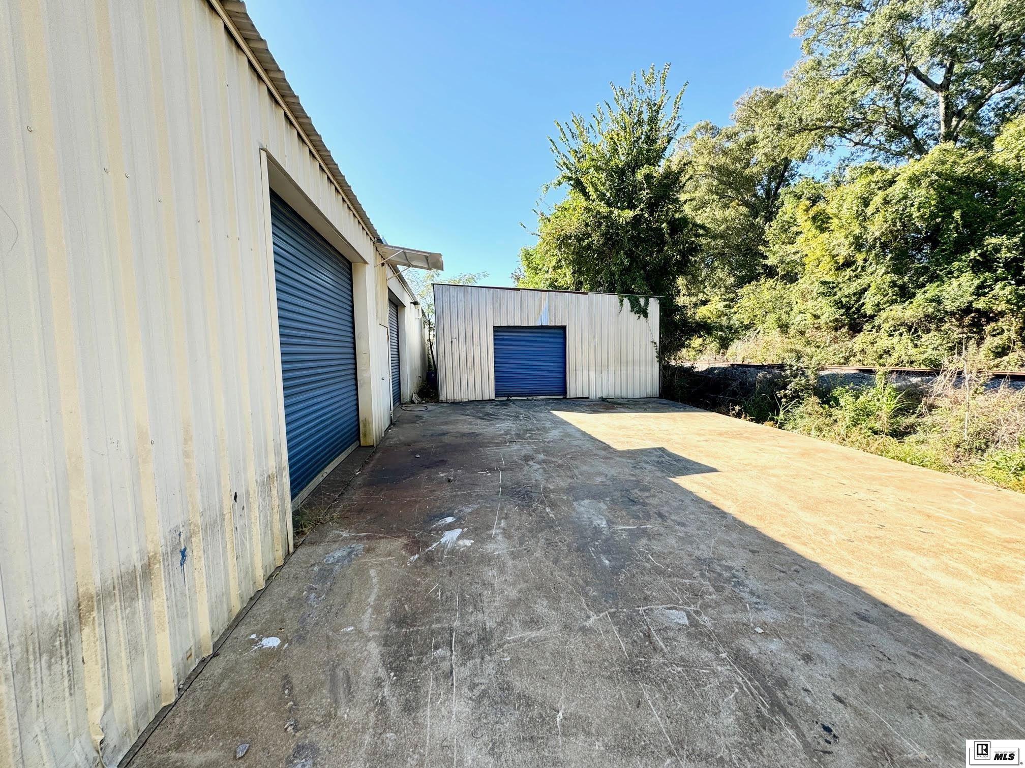 4325 Highway 165