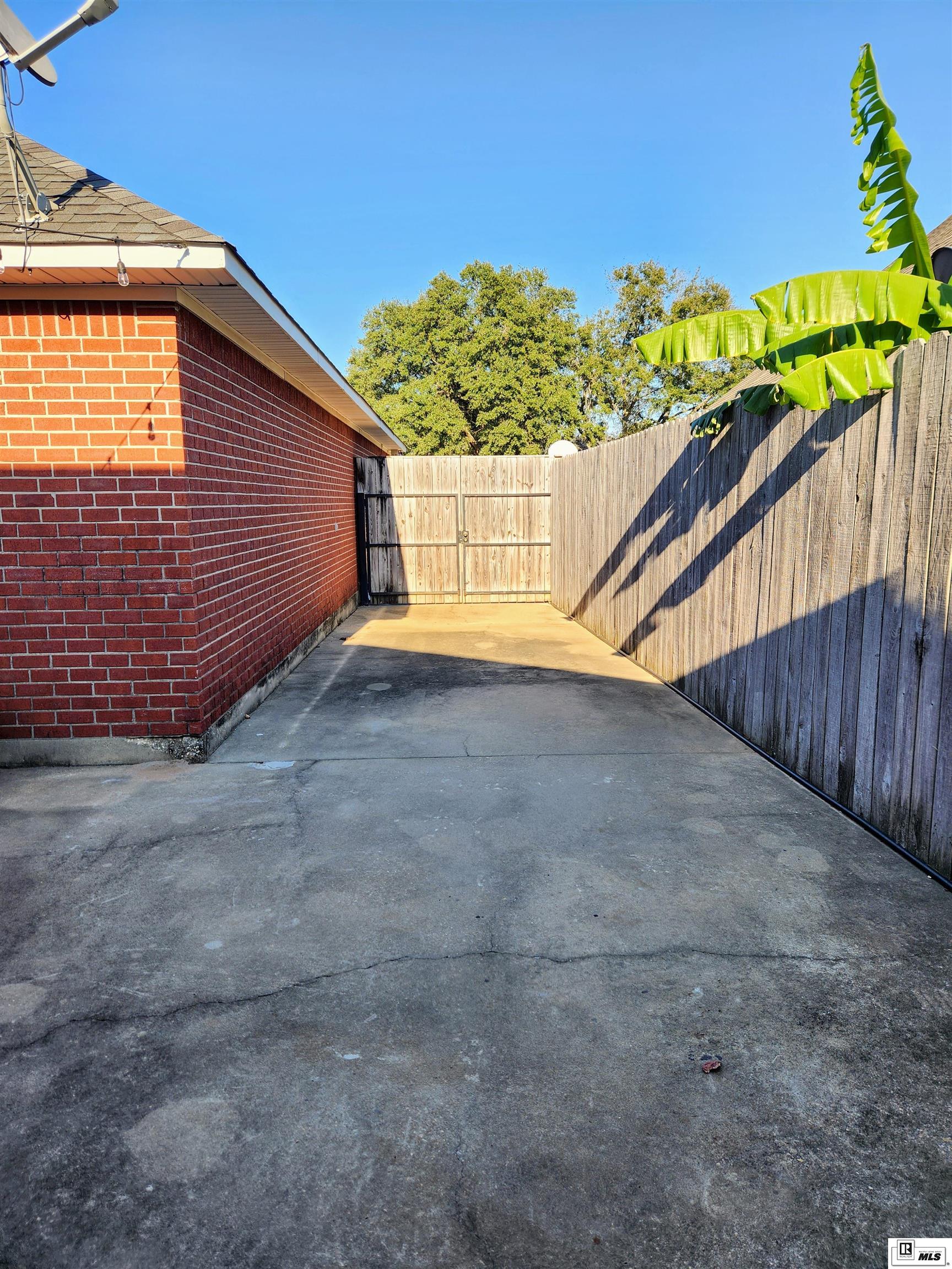 2703 Rosedale Drive