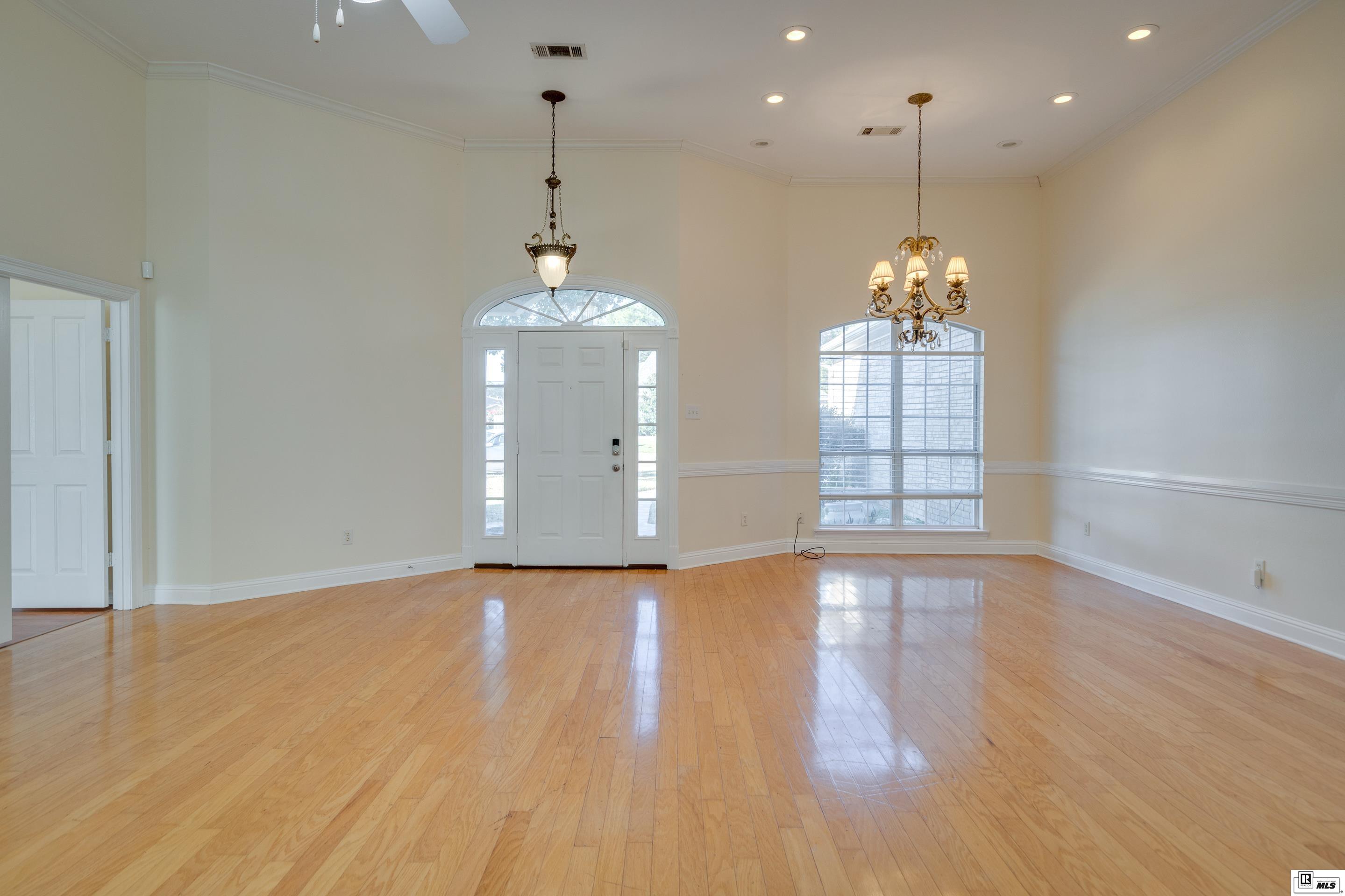 103 Tulip Wood Drive