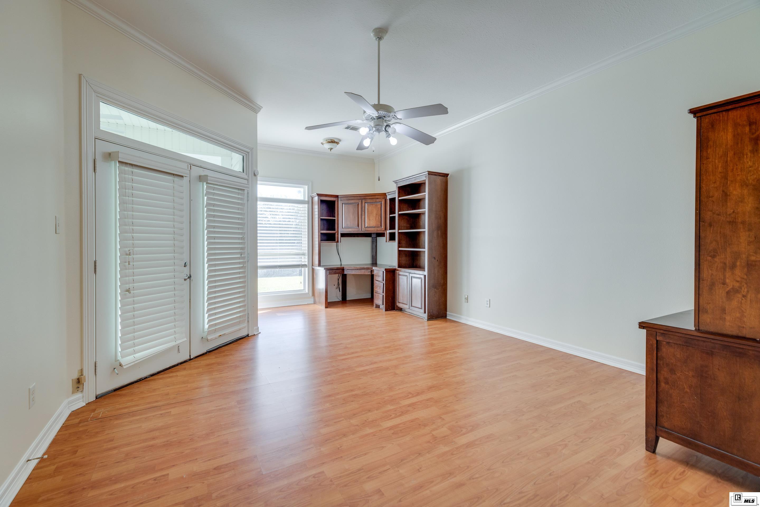 103 Tulip Wood Drive