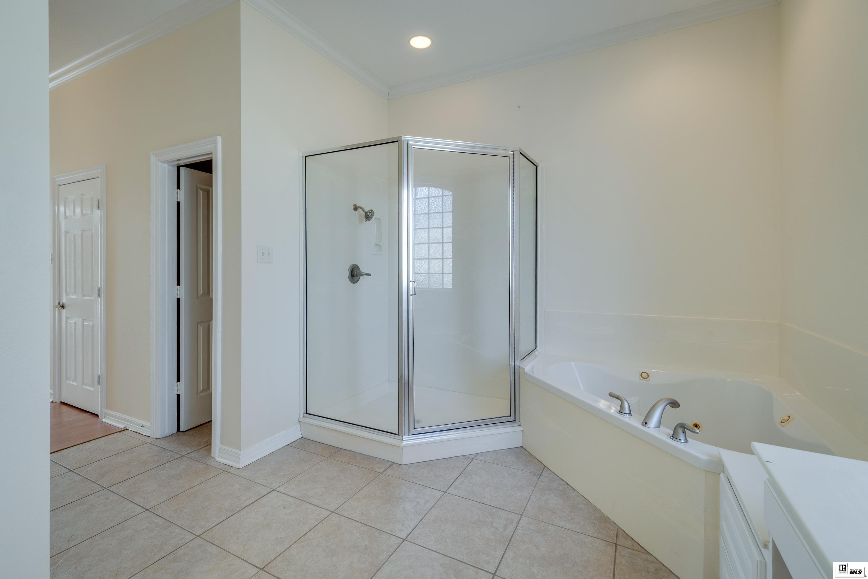 103 Tulip Wood Drive