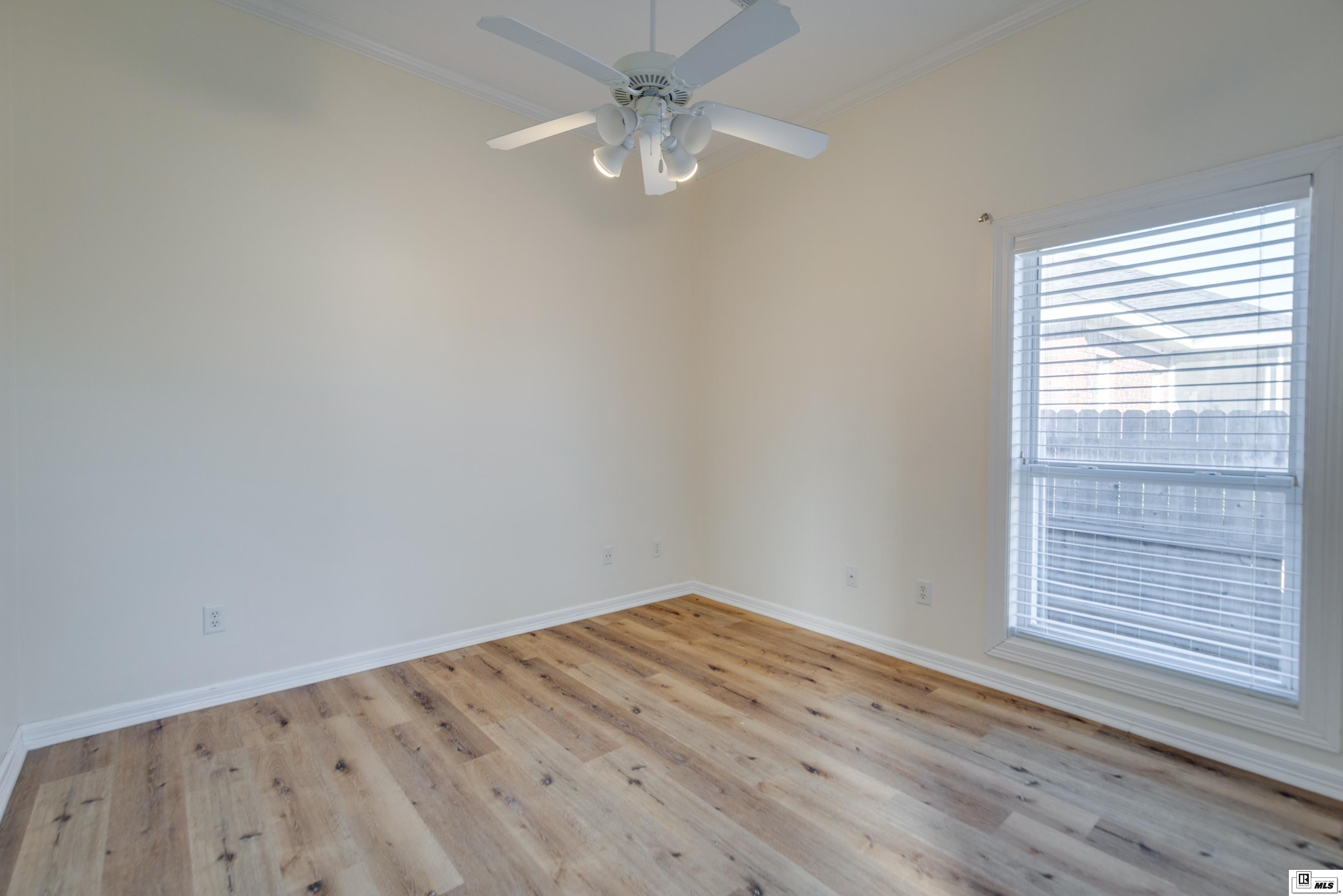 103 Tulip Wood Drive