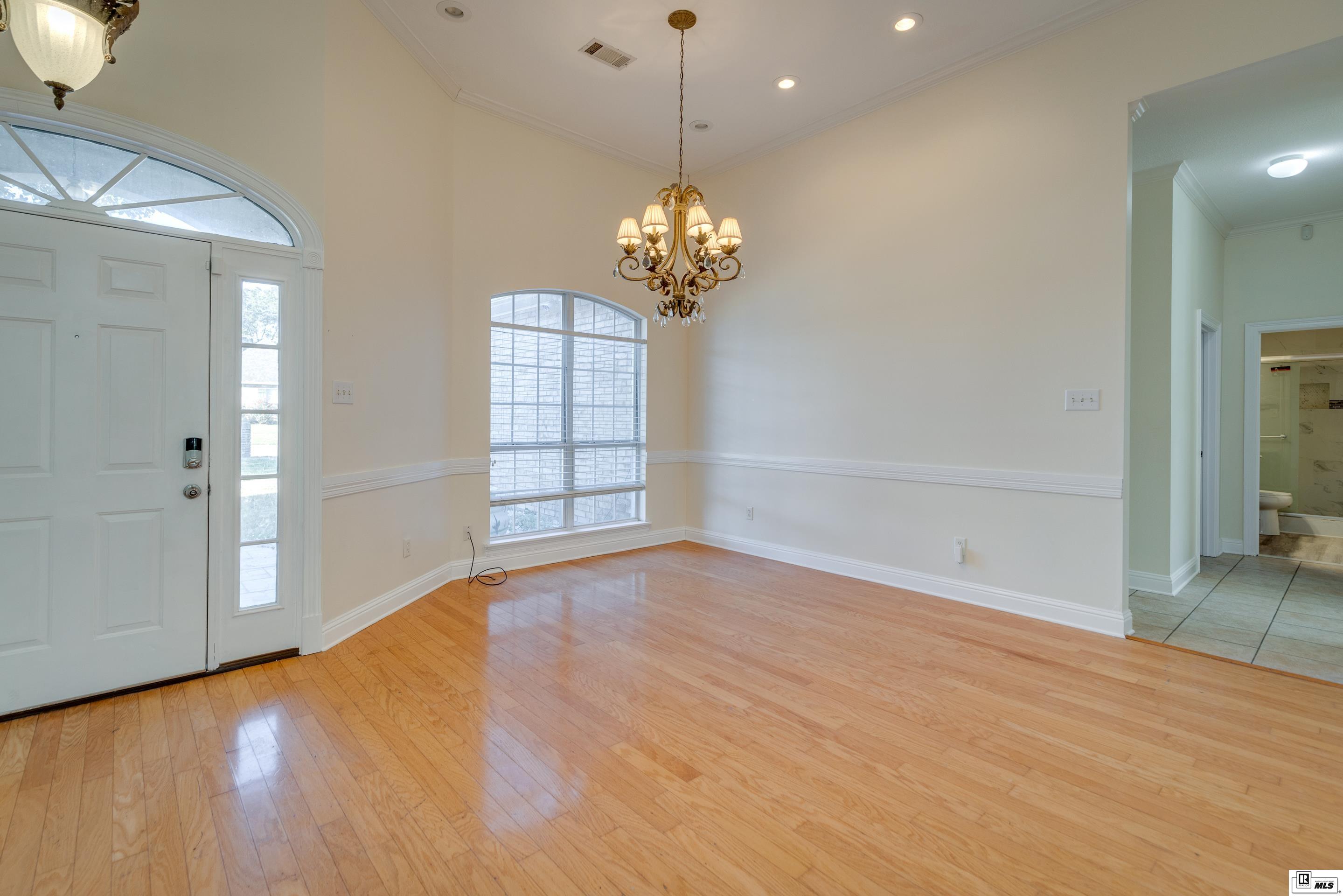 103 Tulip Wood Drive