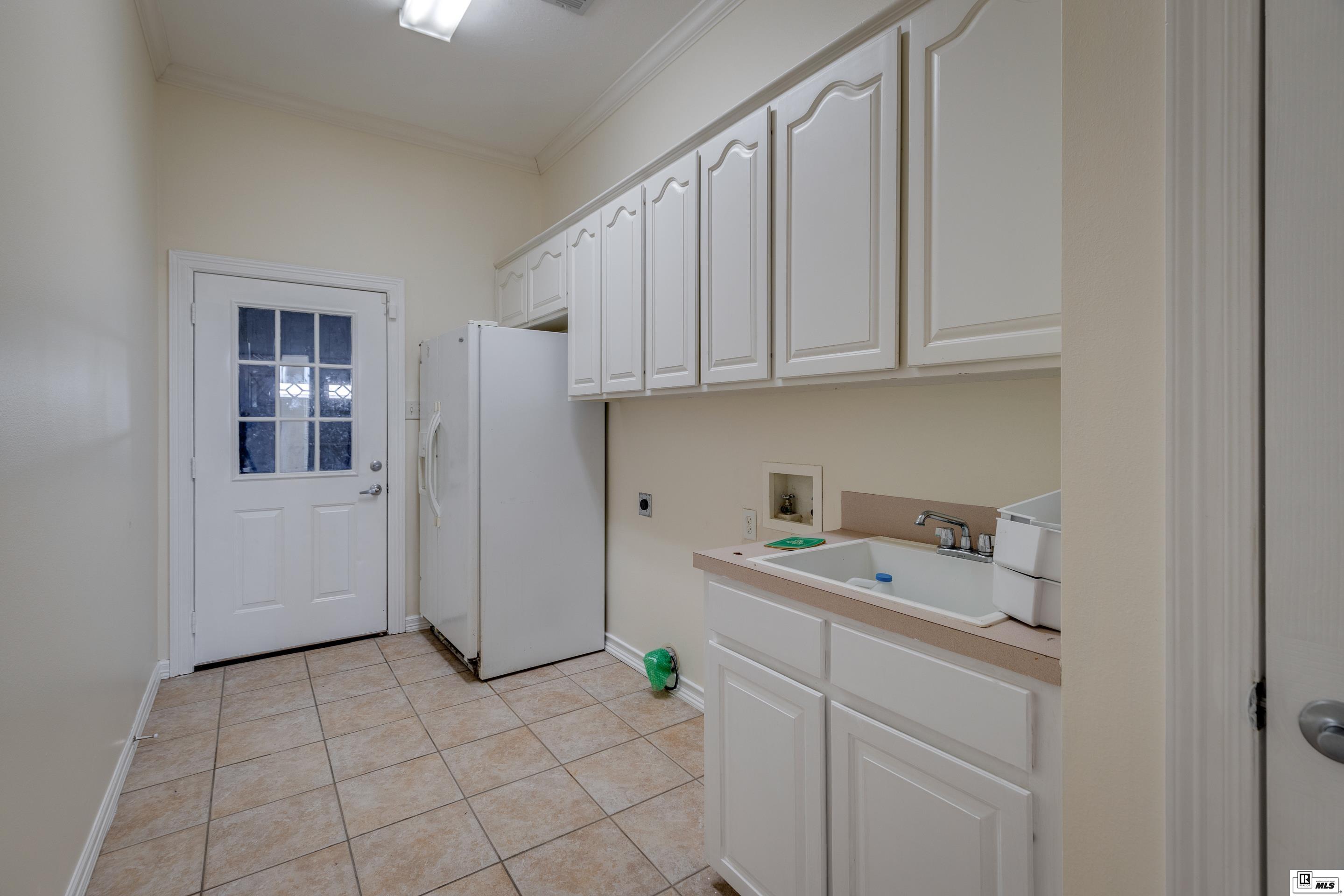 103 Tulip Wood Drive
