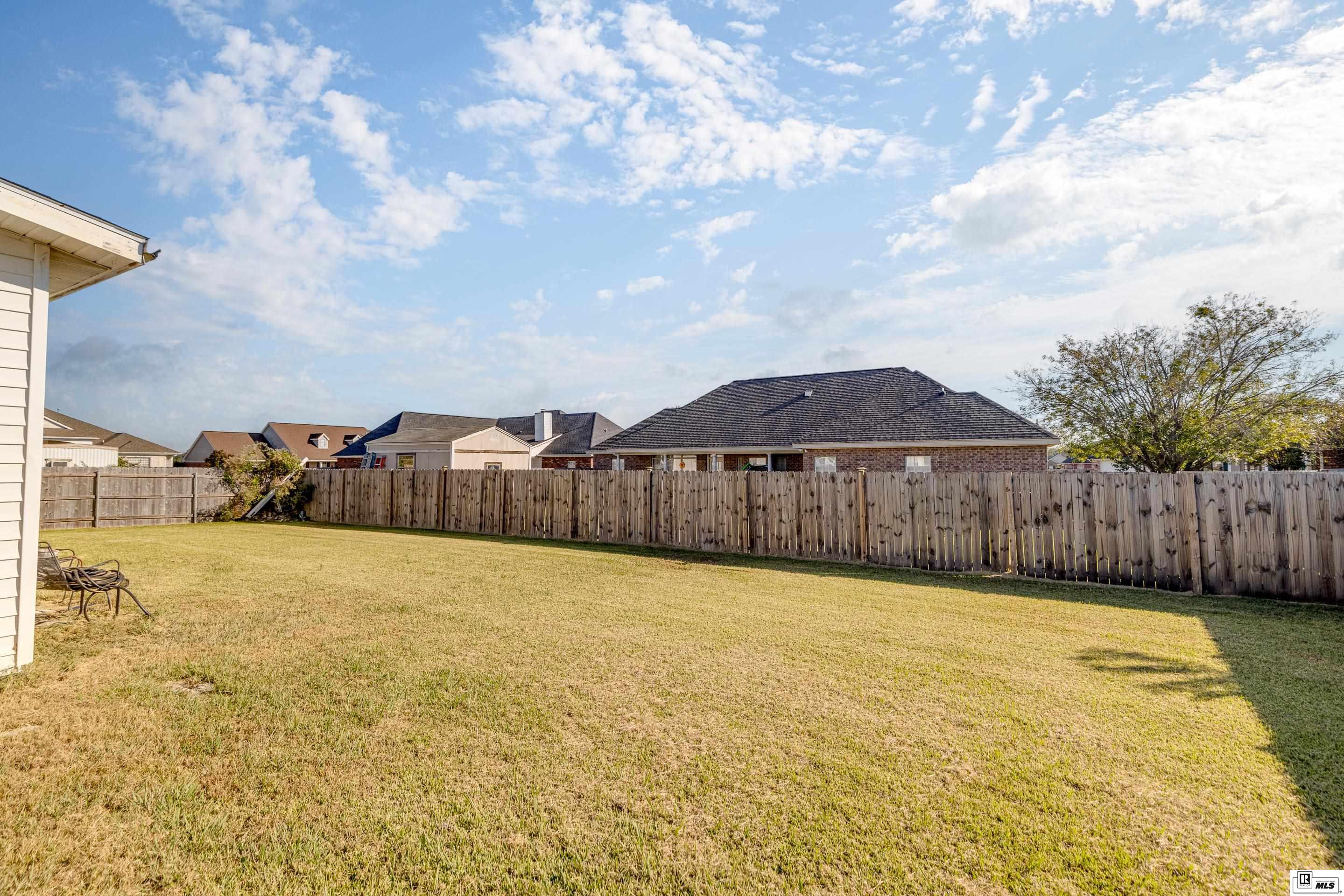 103 Tulip Wood Drive