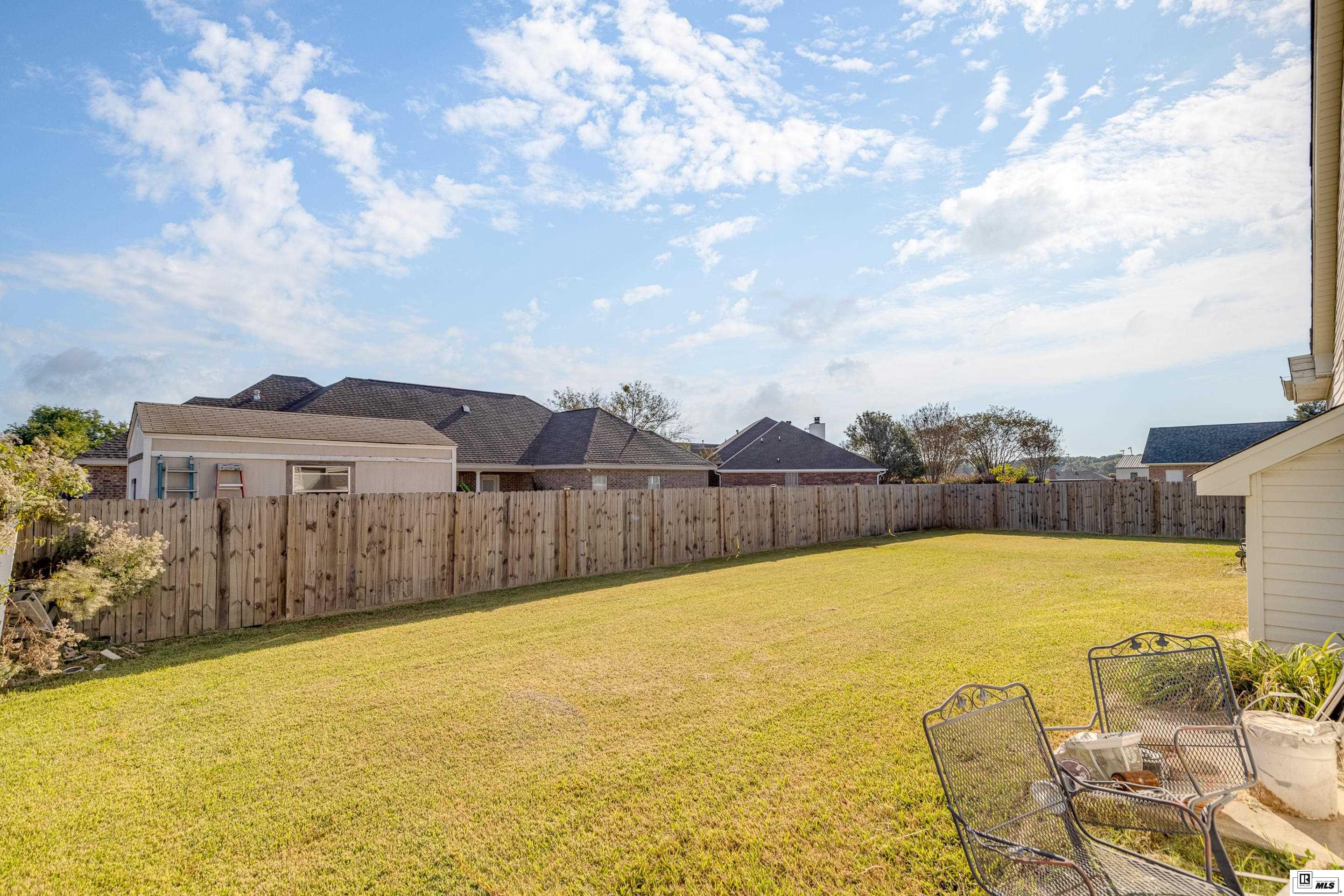 103 Tulip Wood Drive