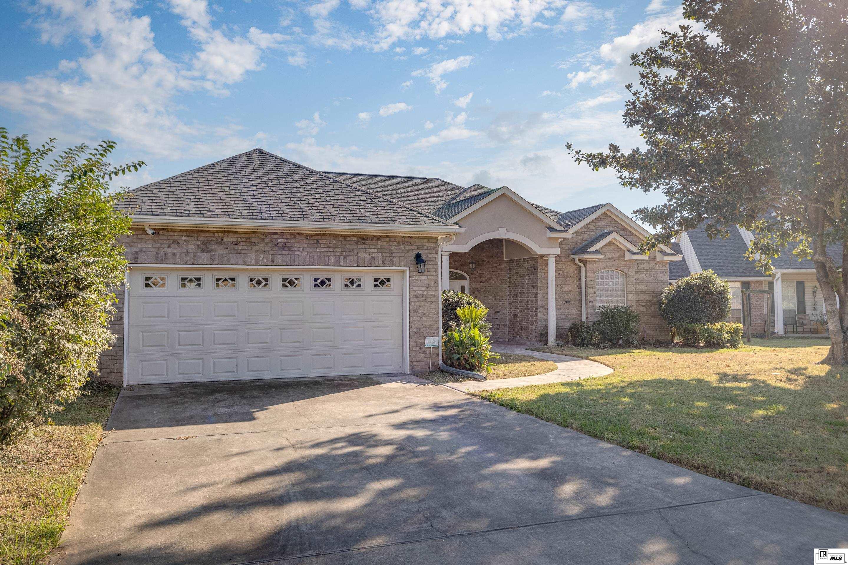 103 Tulip Wood Drive