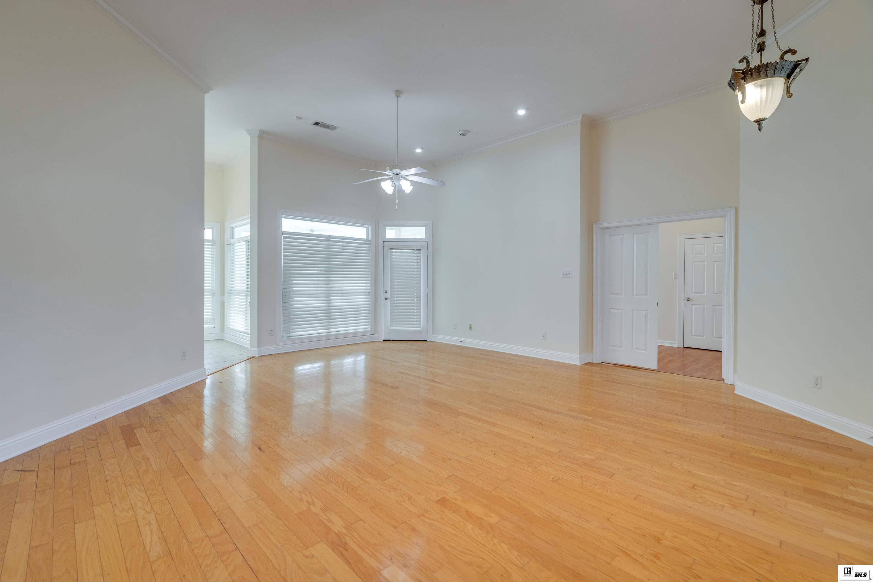 103 Tulip Wood Drive