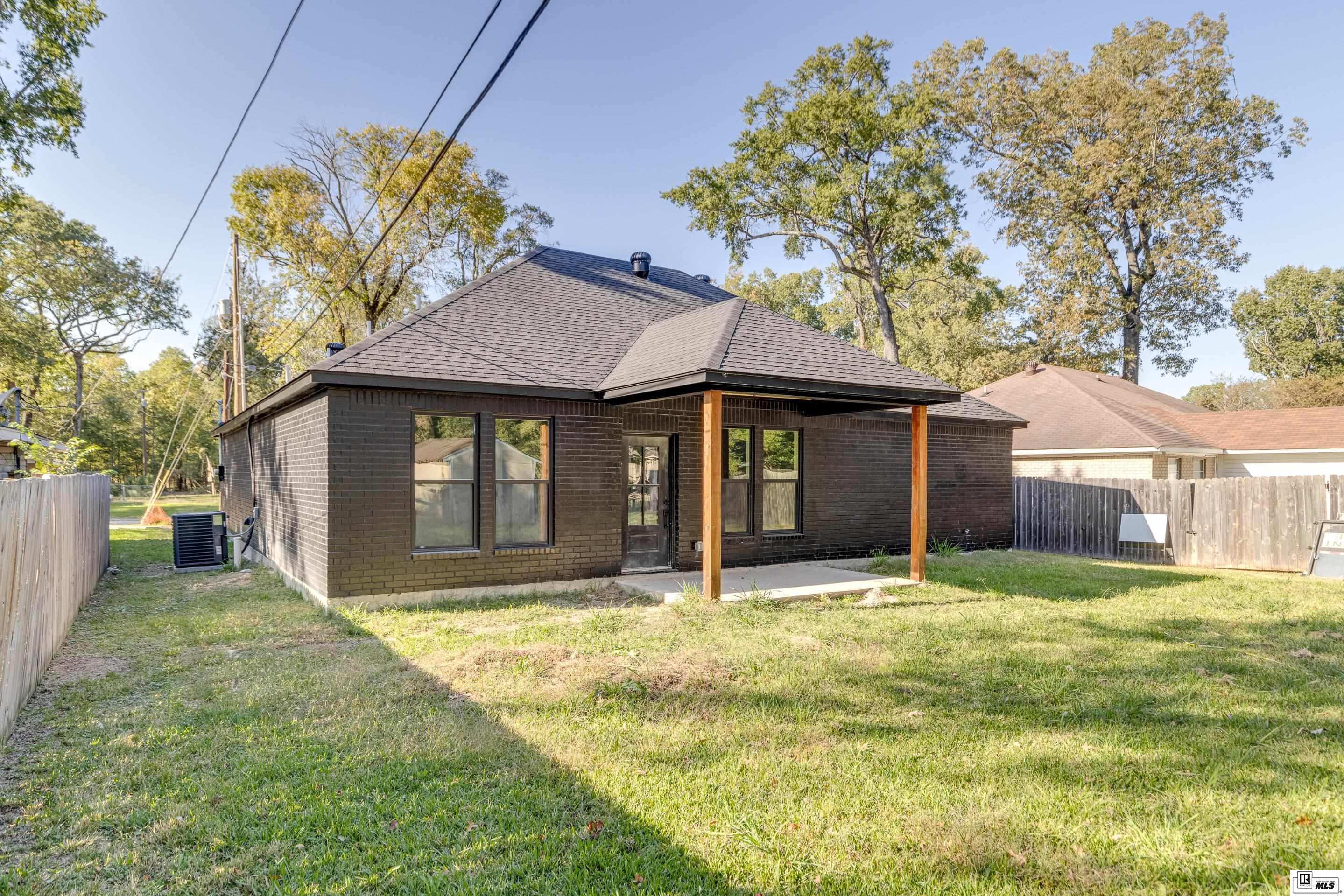 525 Woodhaven Drive
