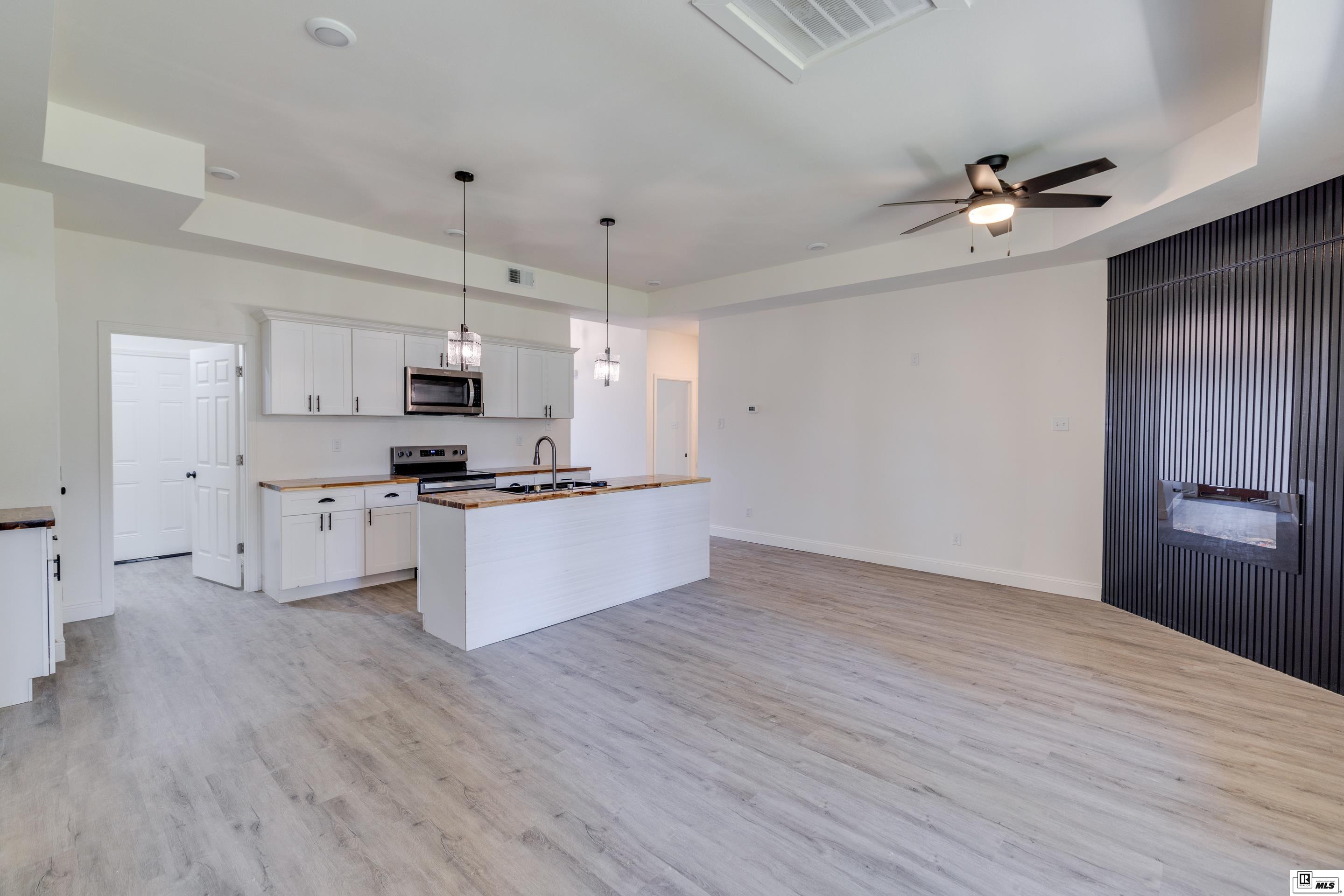 525 Woodhaven Drive
