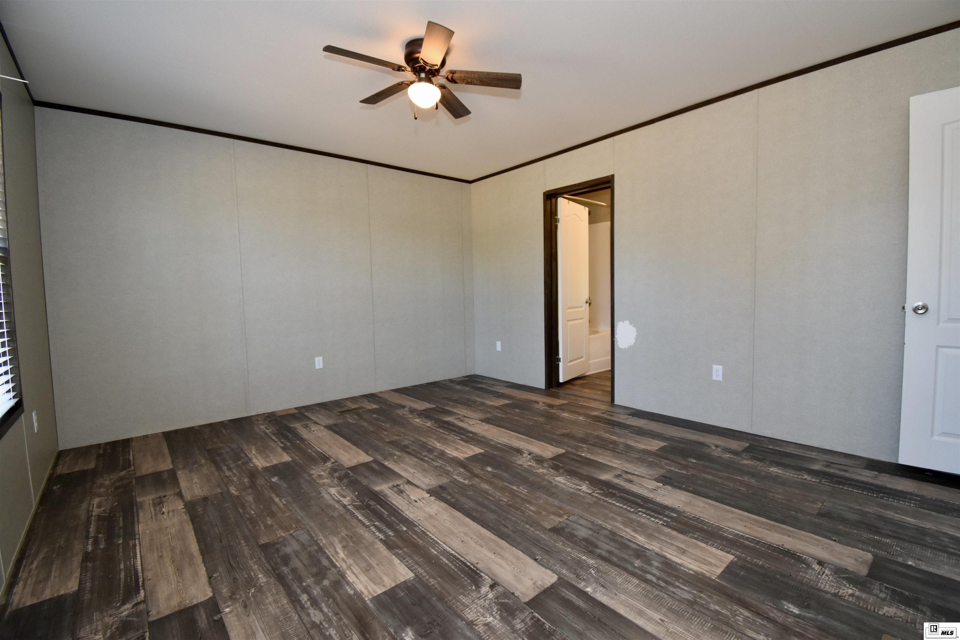 1560 Highway 145