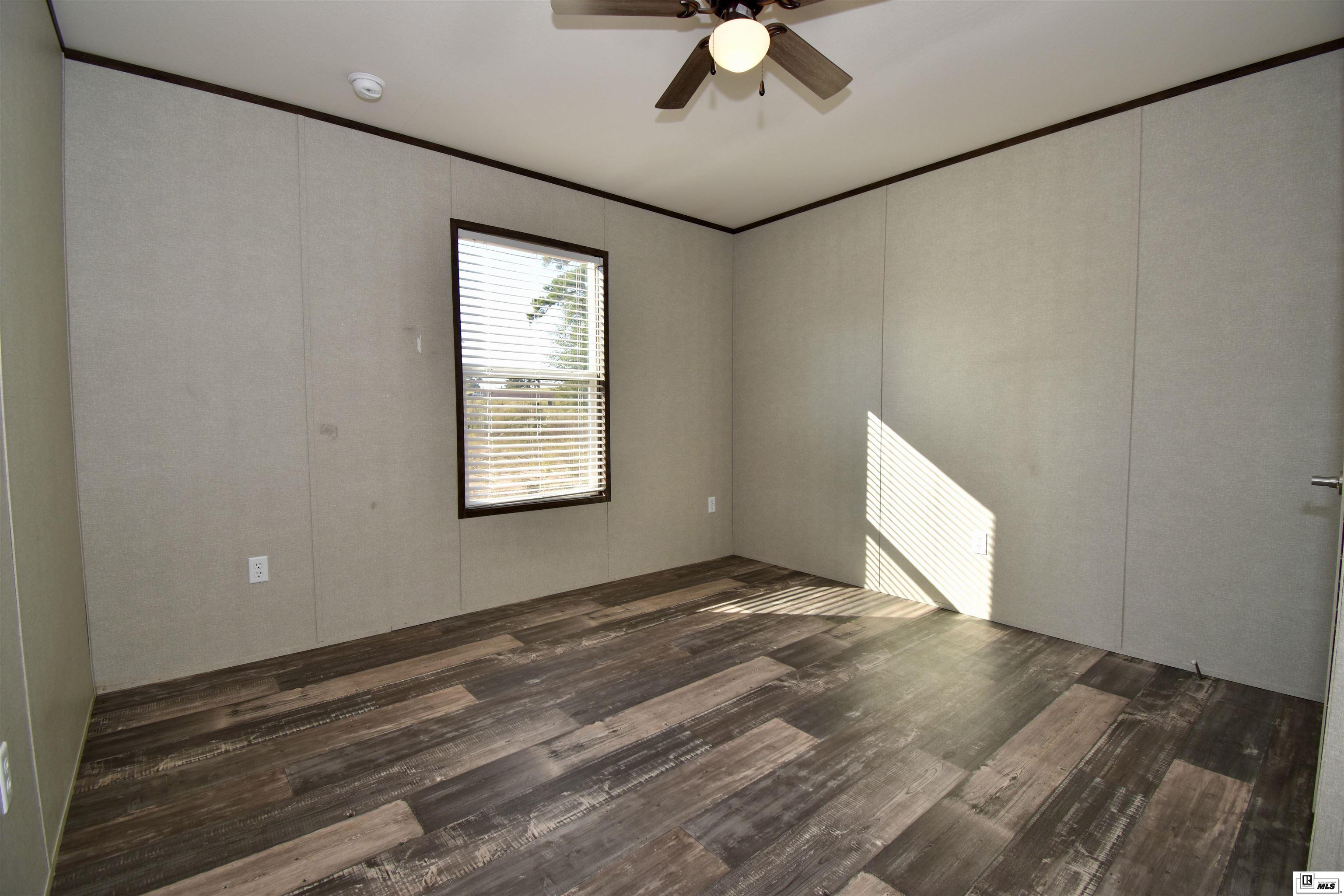 1560 Highway 145
