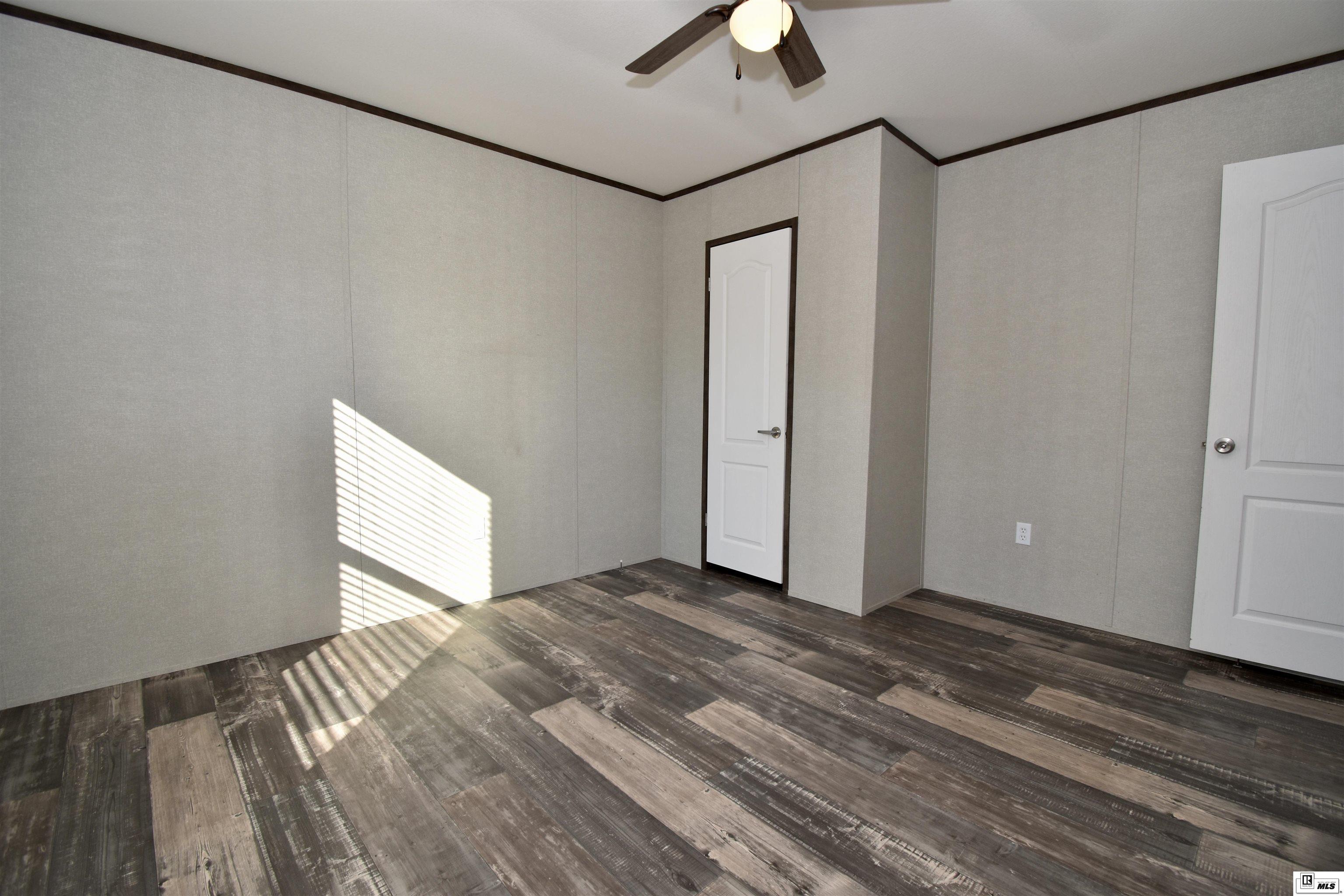 1560 Highway 145