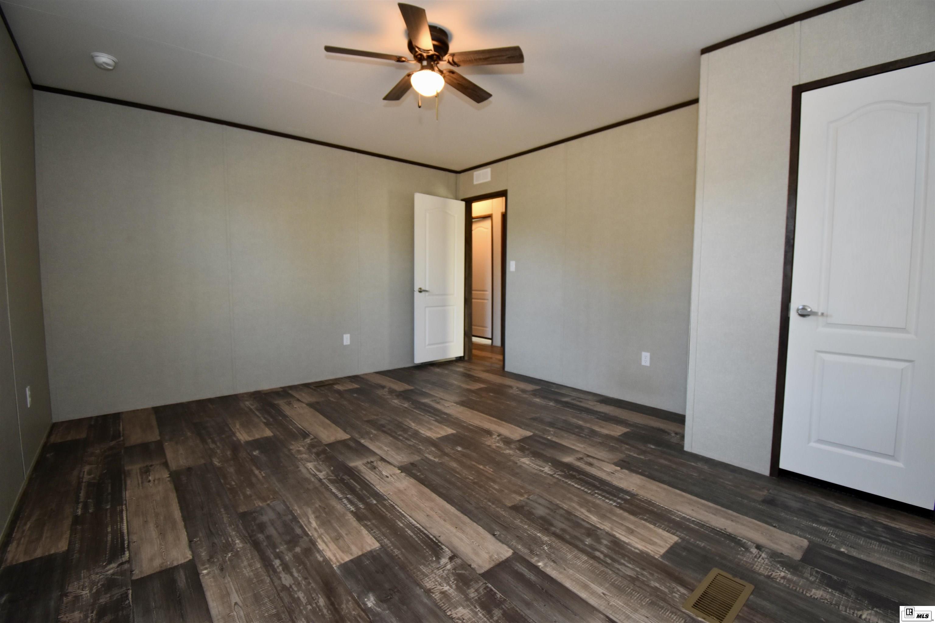 1560 Highway 145