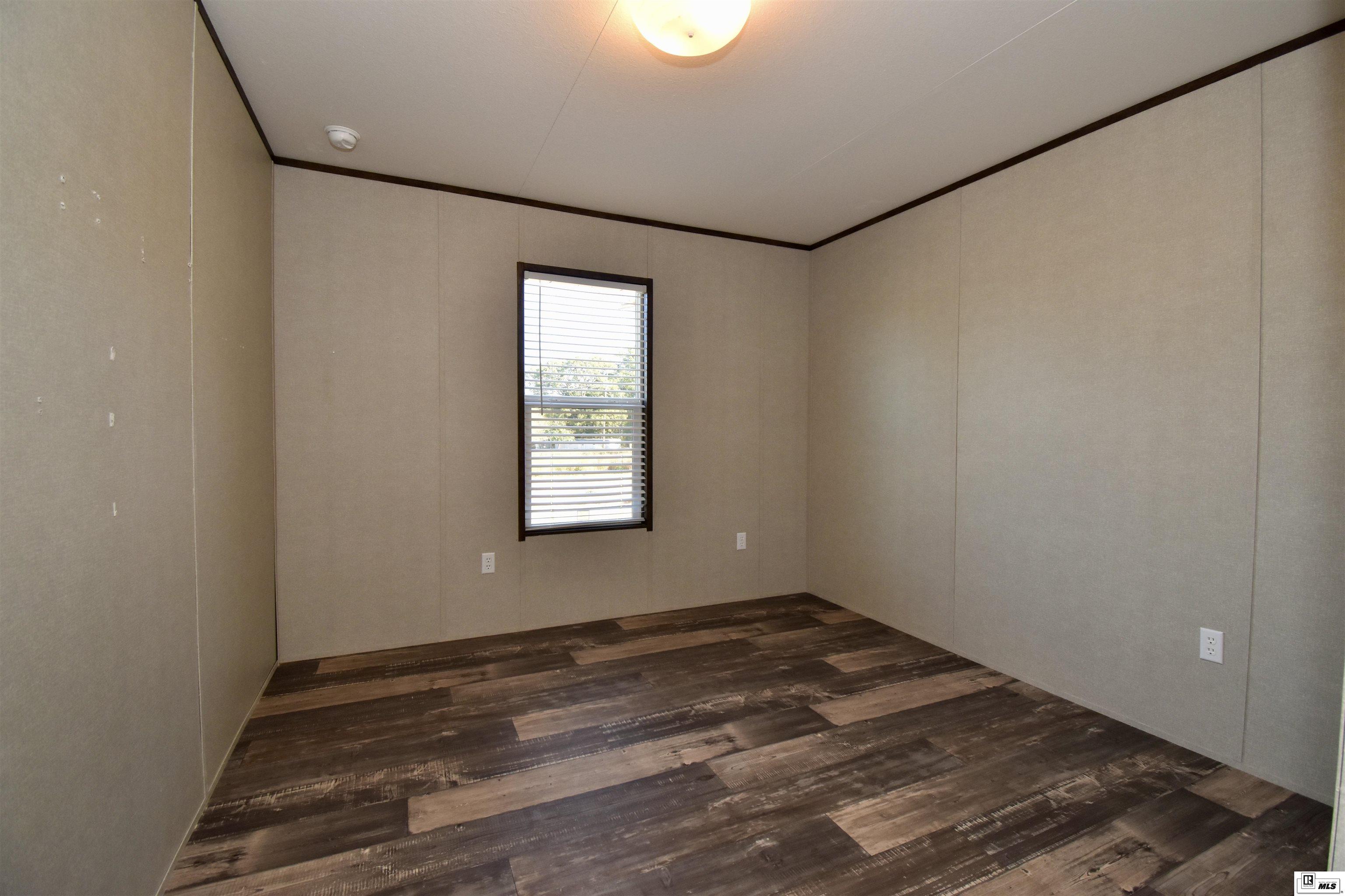1560 Highway 145