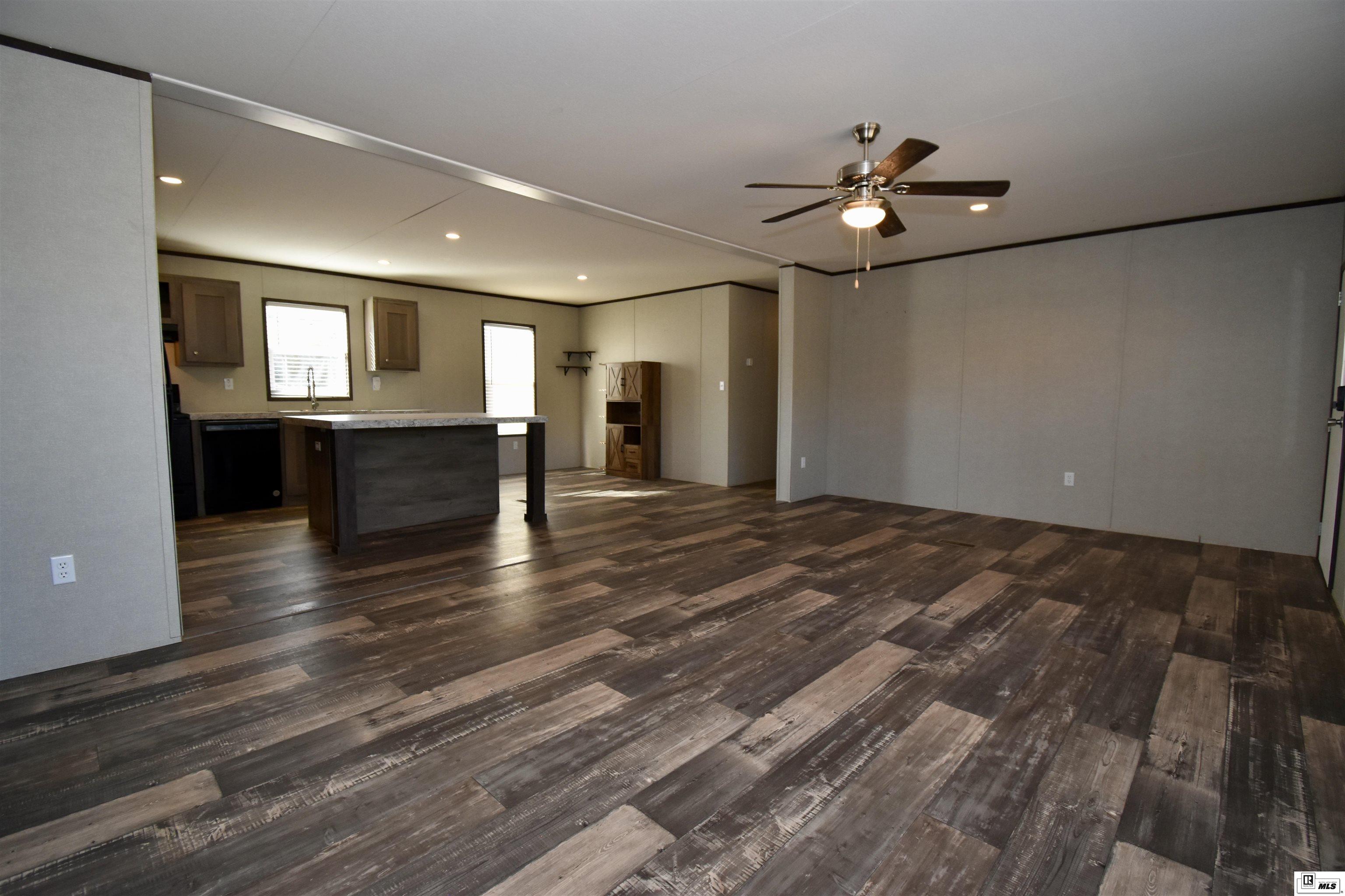 1560 Highway 145