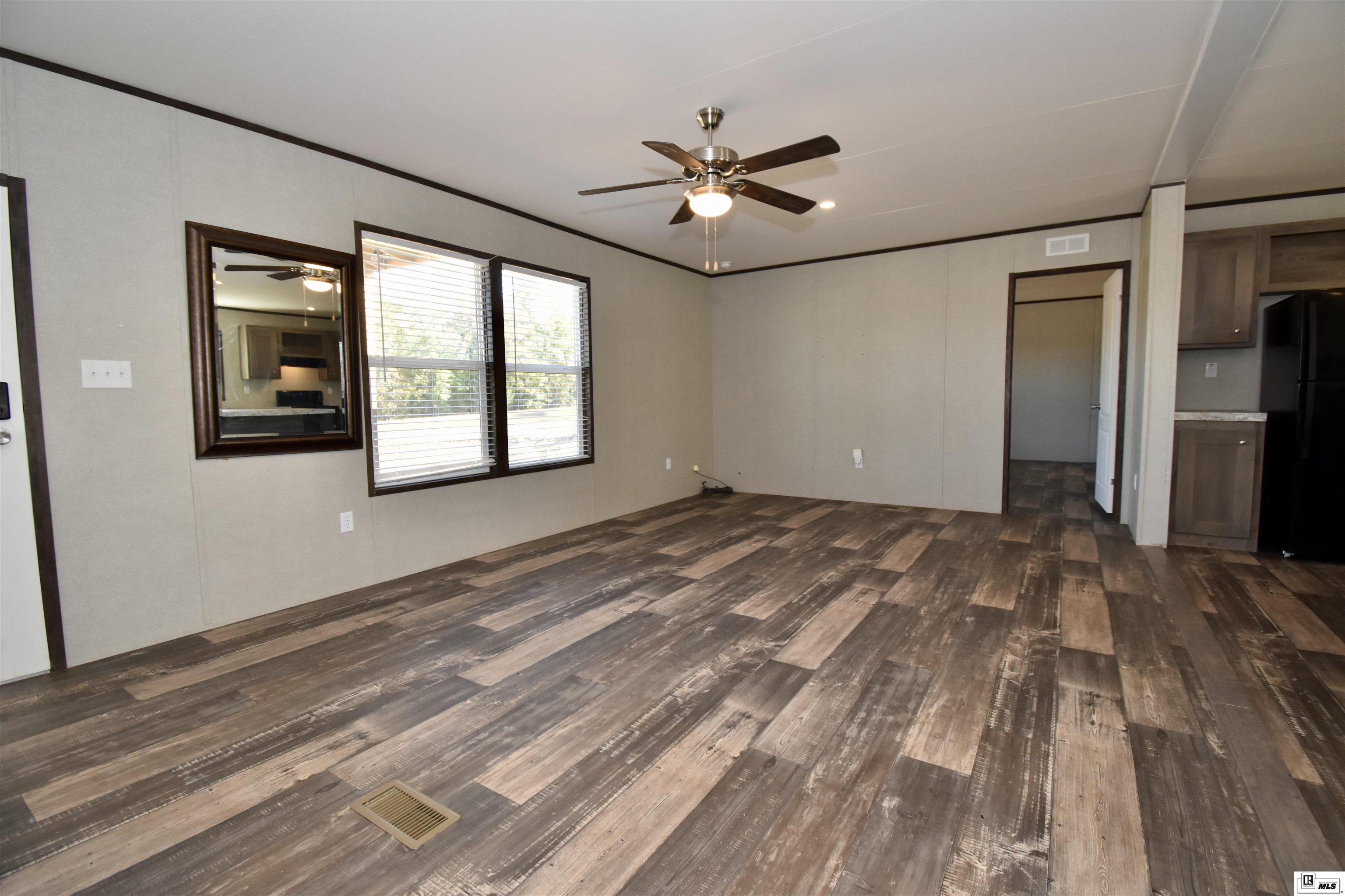 1560 Highway 145
