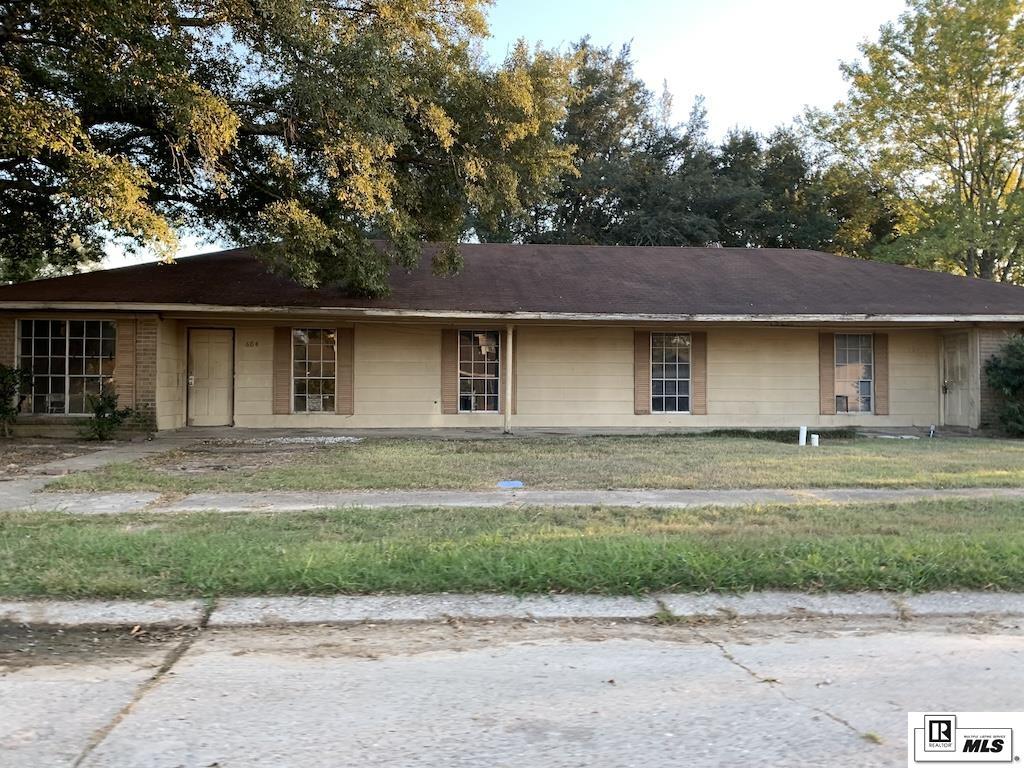 604 Zoe Circle