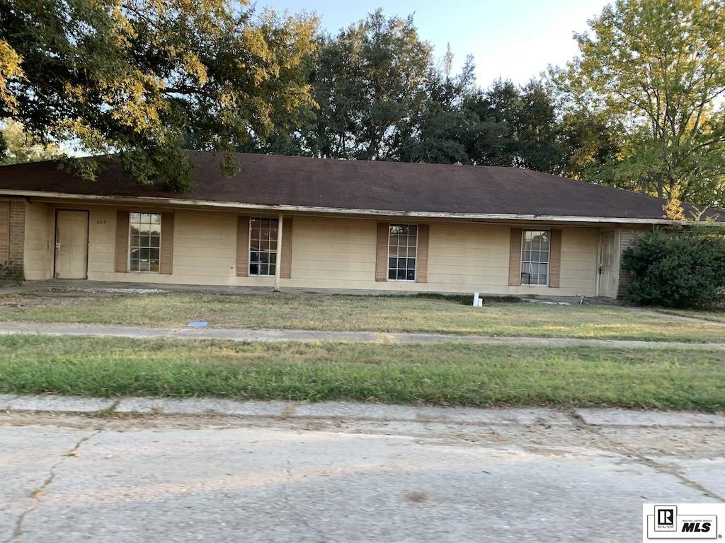 604 Zoe Circle