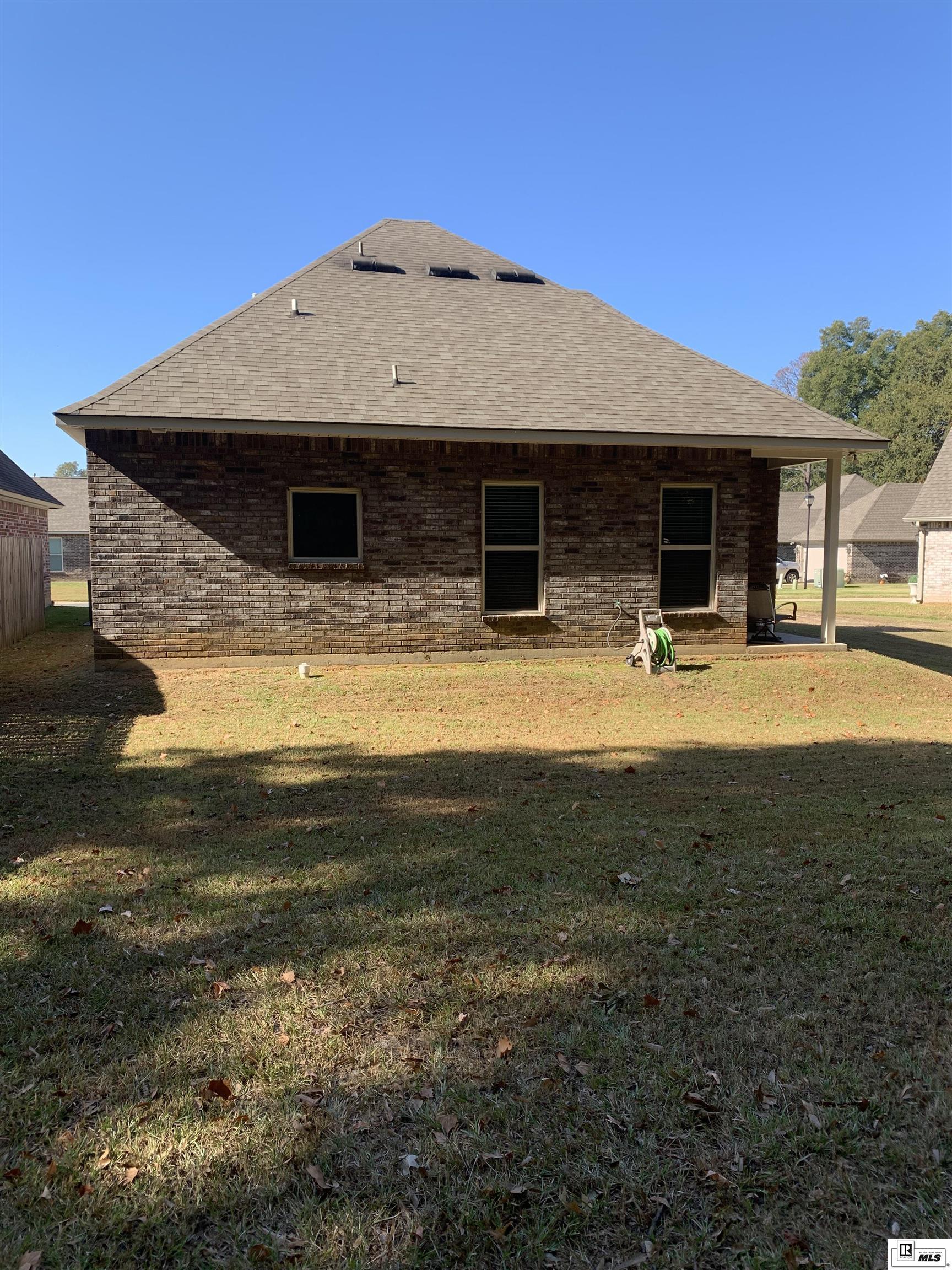 103 Briar Hollow Drive