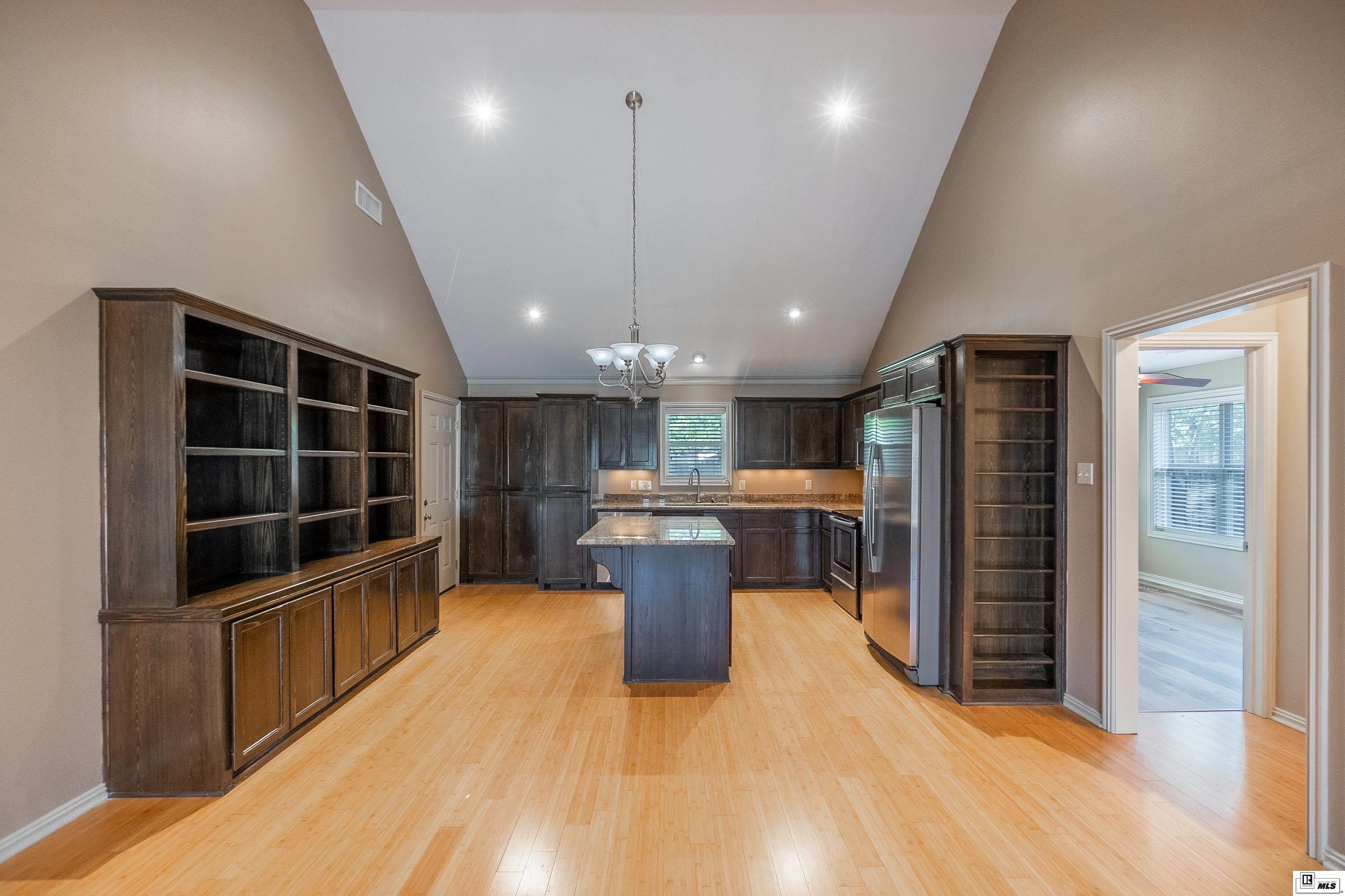 133 Orleans Circle