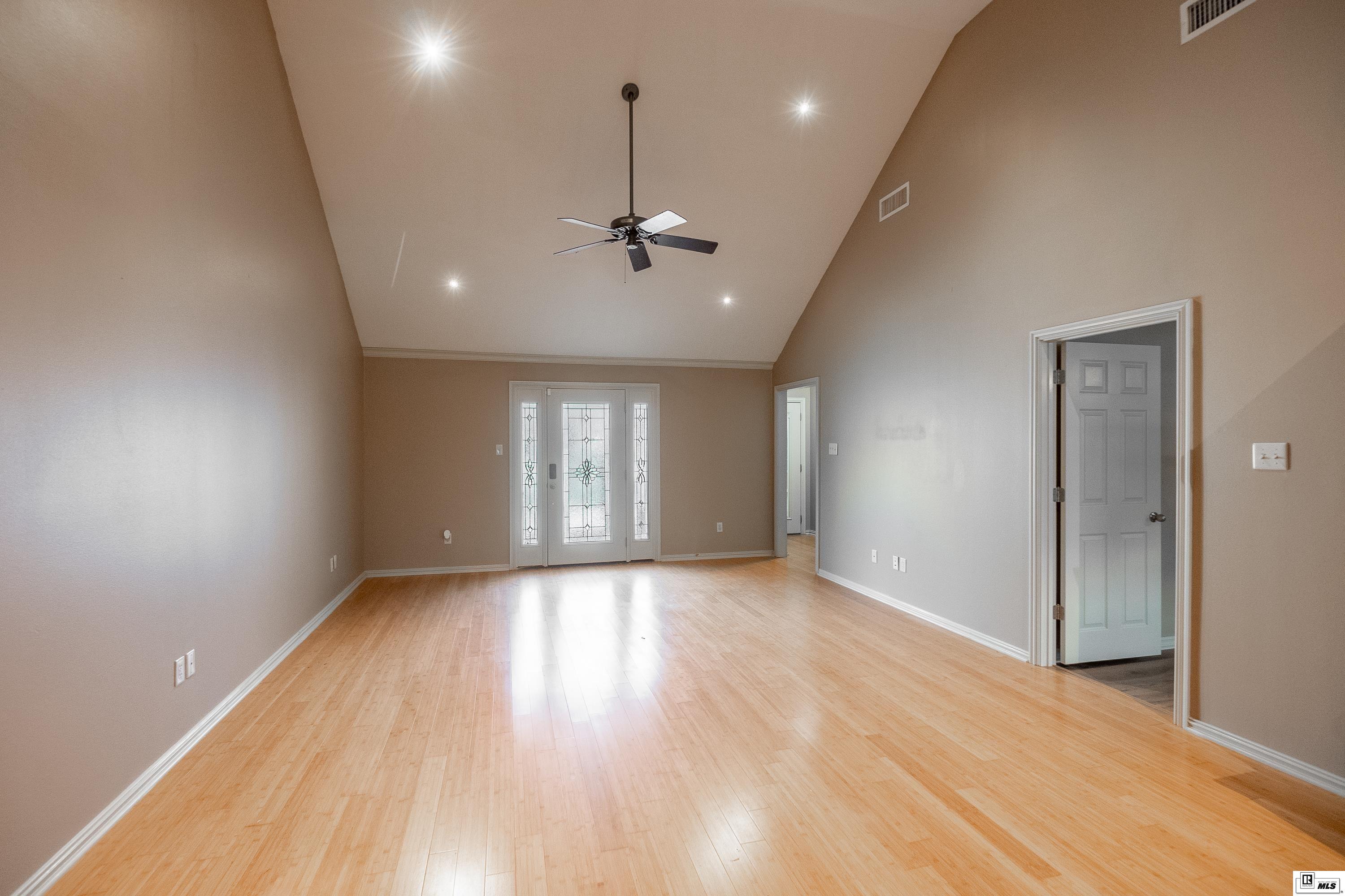 133 Orleans Circle