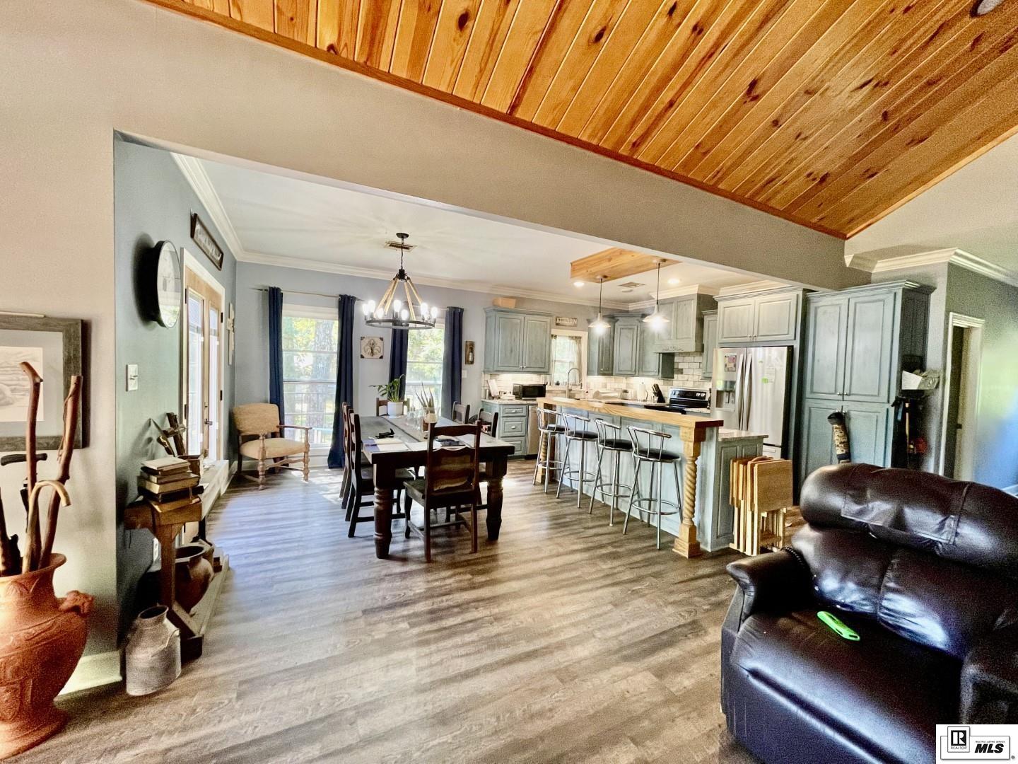 260 River Road
