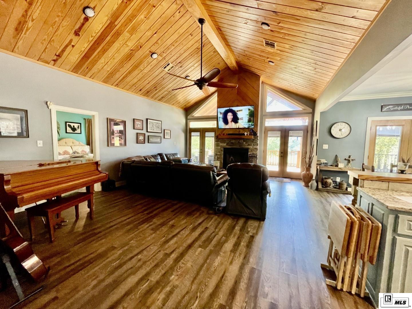 260 River Road