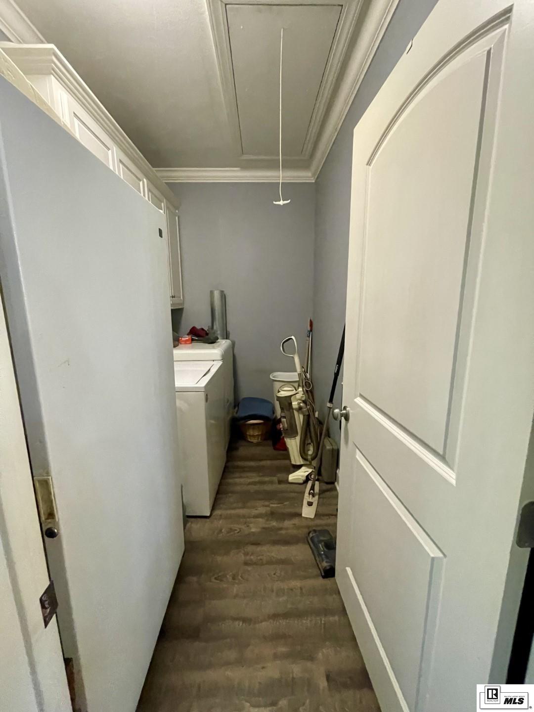 260 River Road