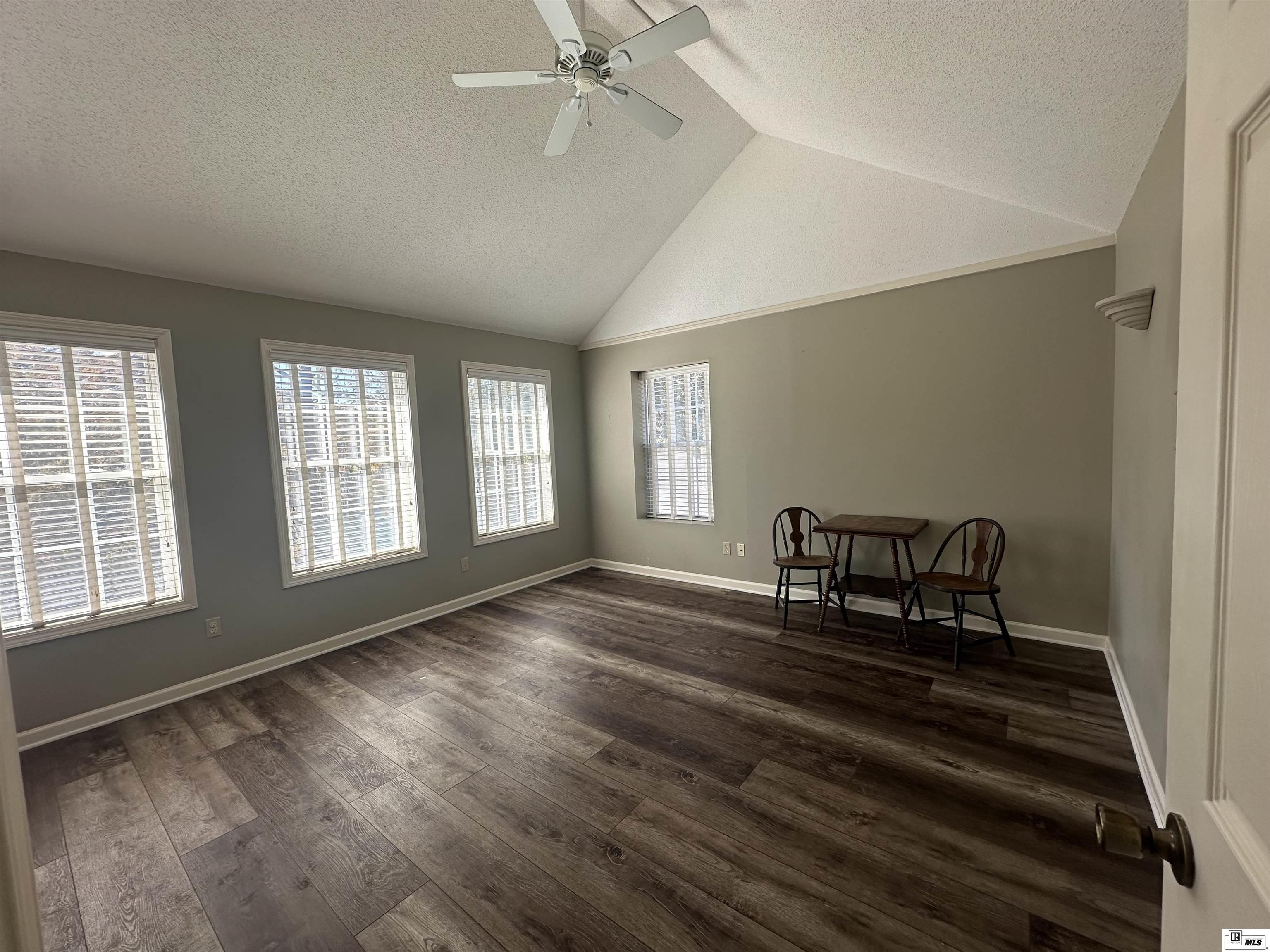 271 Joe White Road
