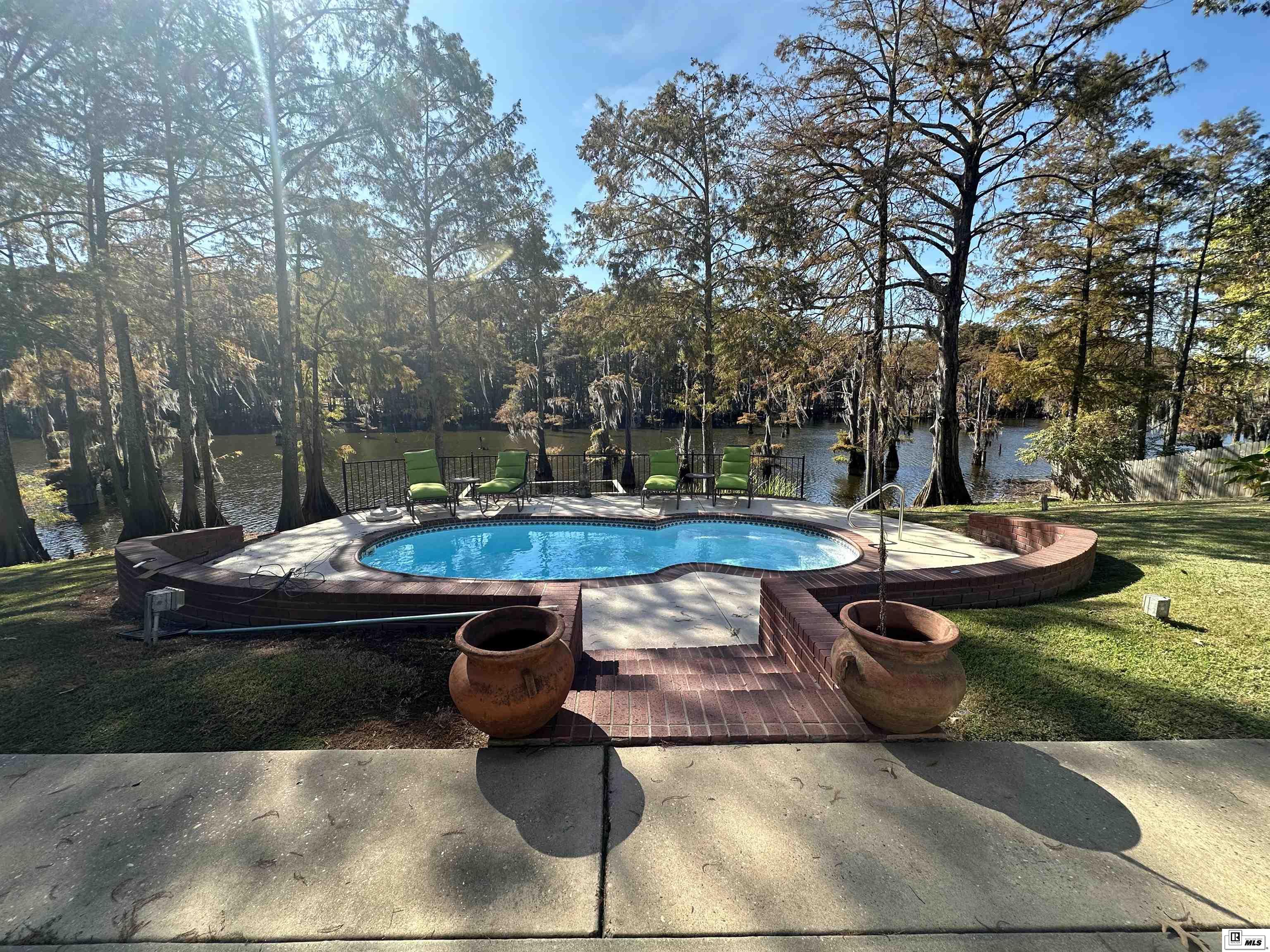 271 Joe White Road