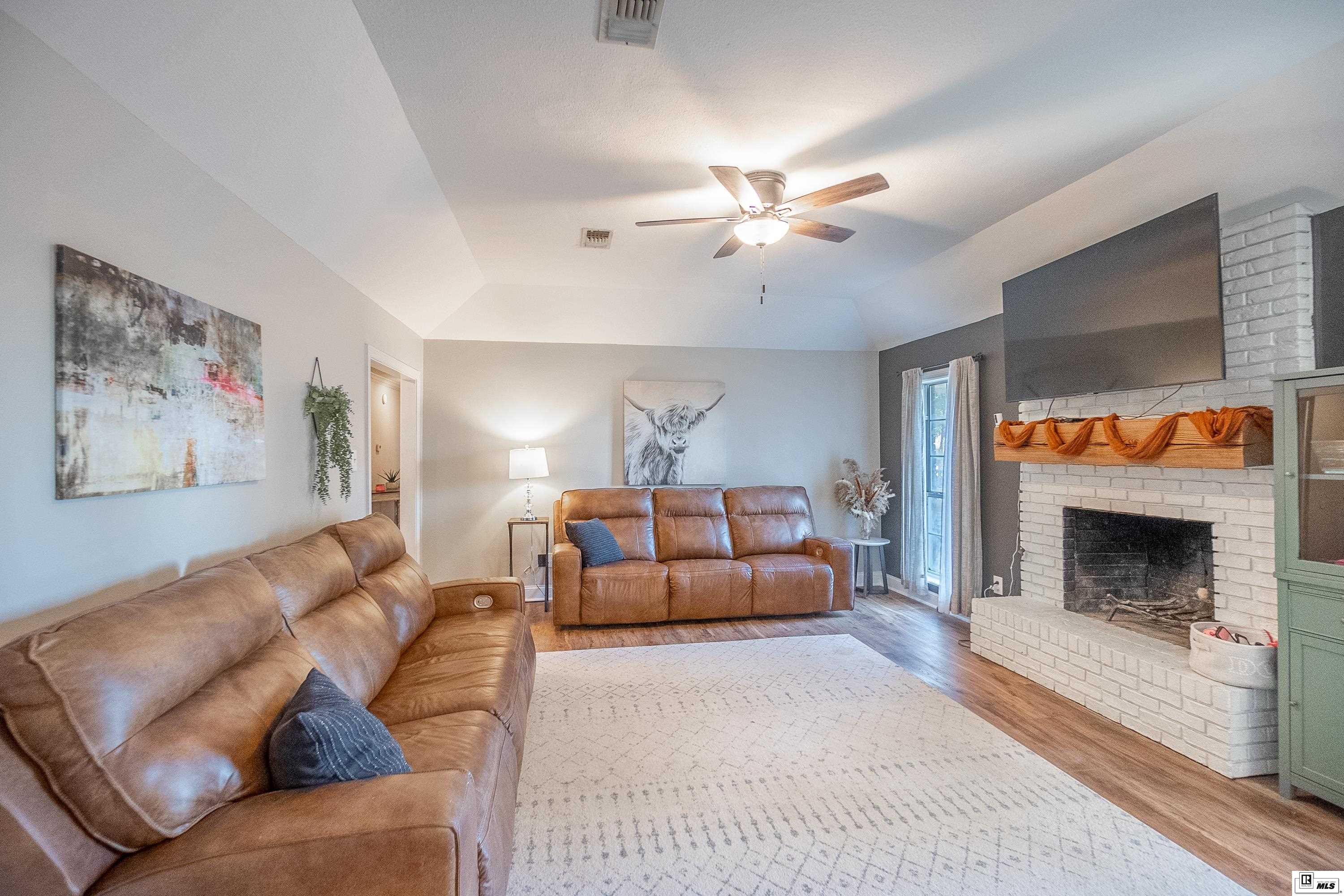 109 Elmsley Drive