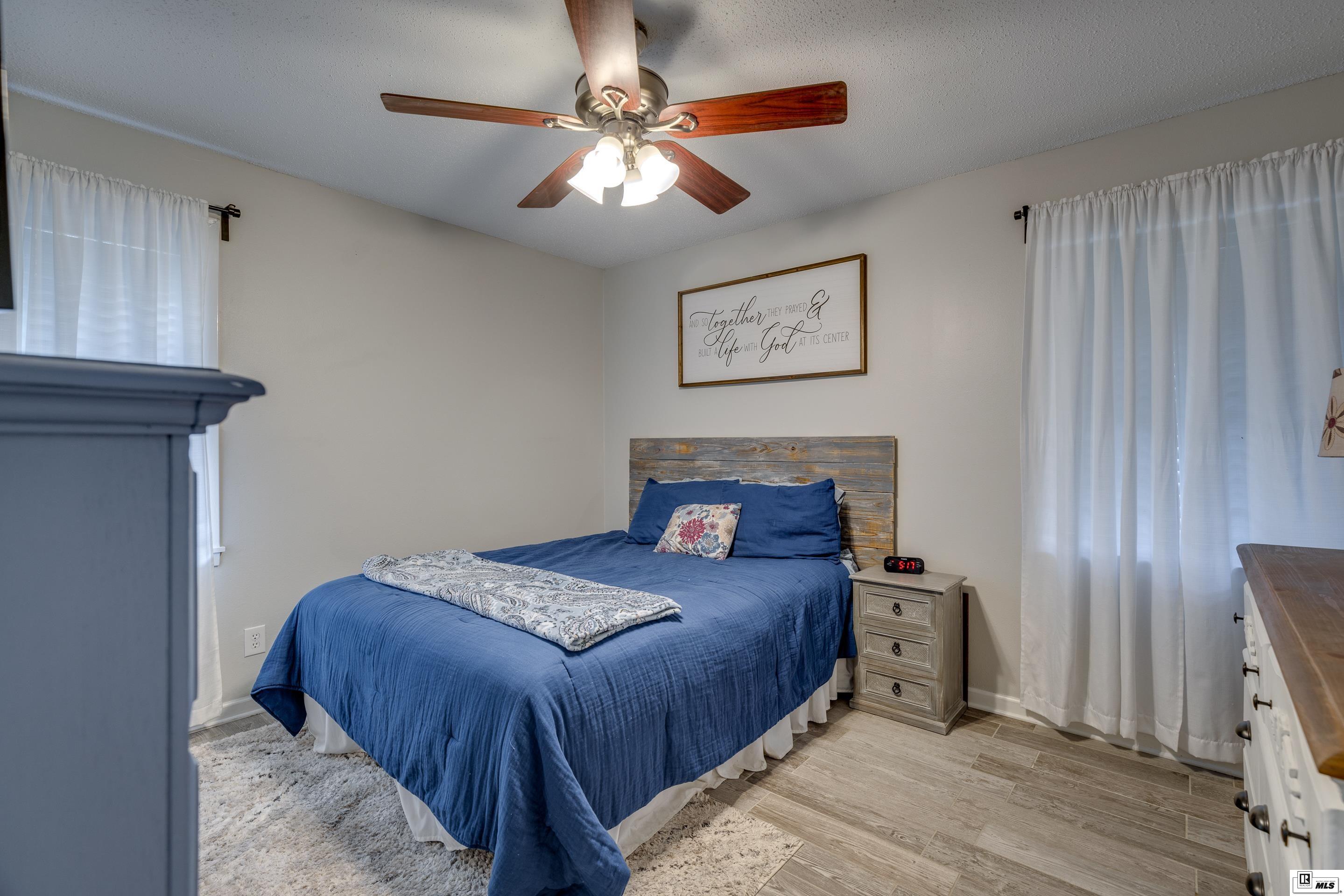 124 Davis Lane