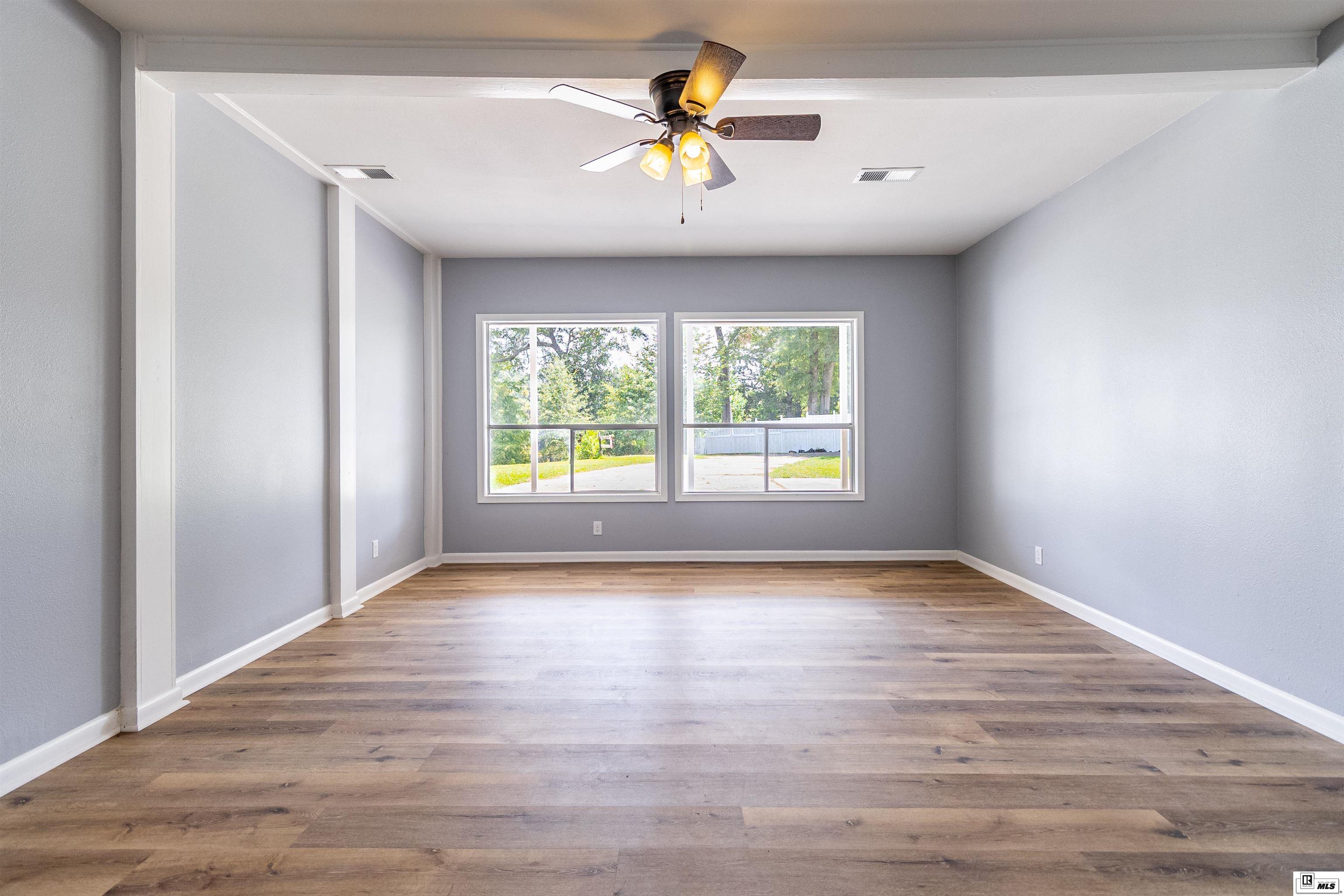 115 Pecan Grove Drive