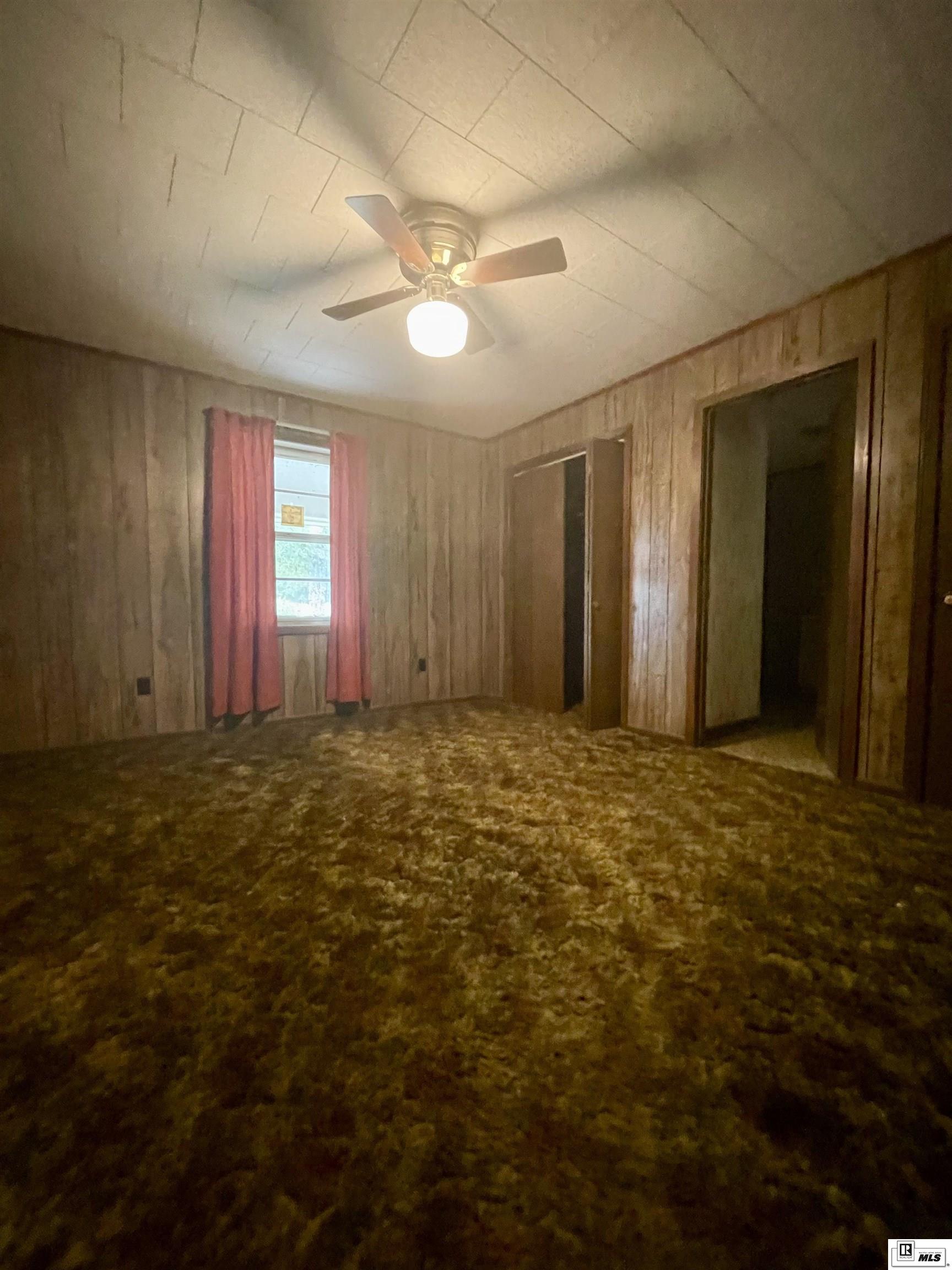 2098 Zoar Road