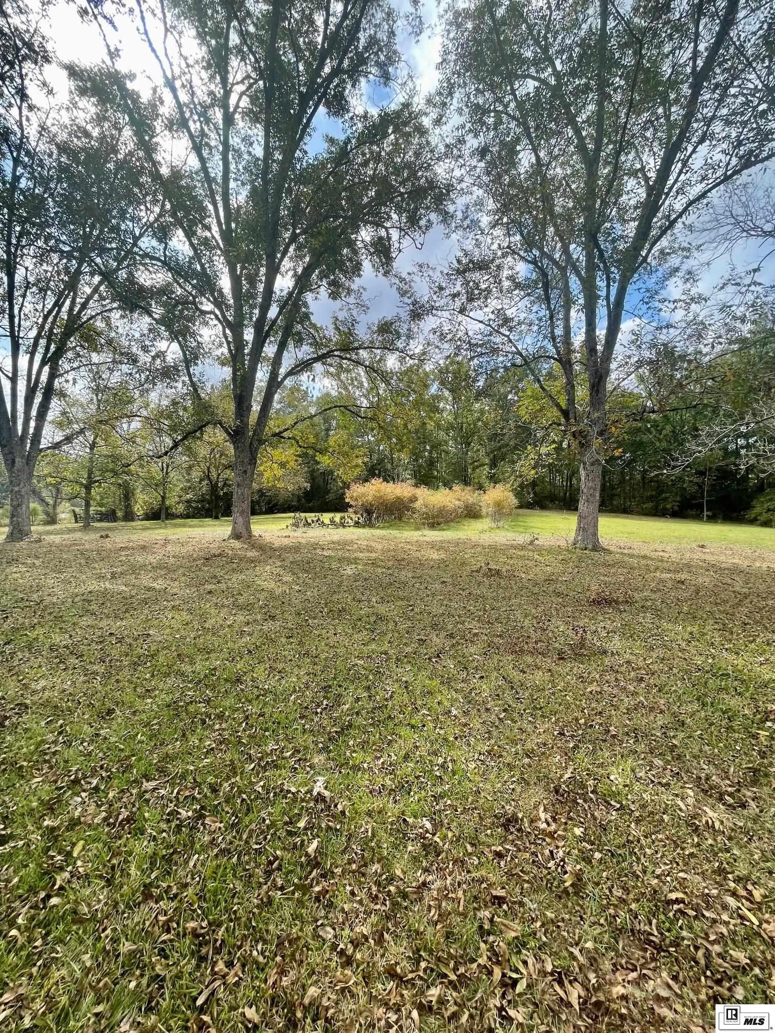 2098 Zoar Road