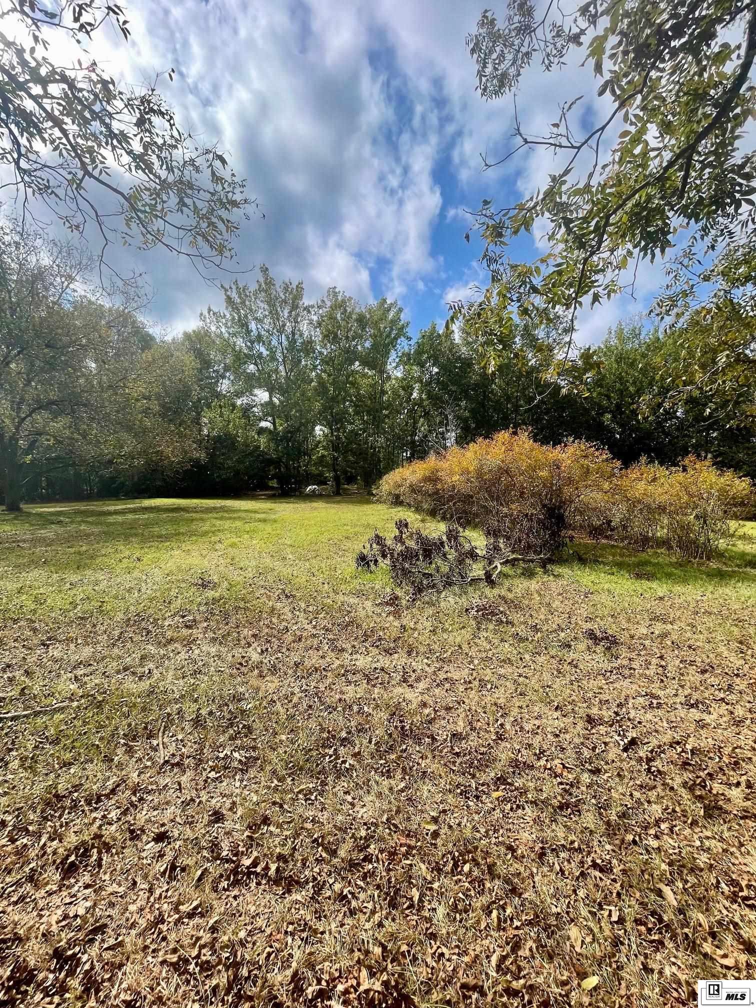 2098 Zoar Road