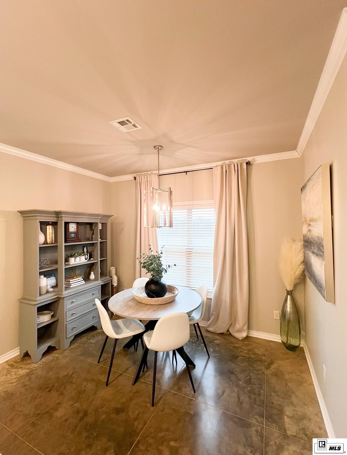 172 Meadows Drive